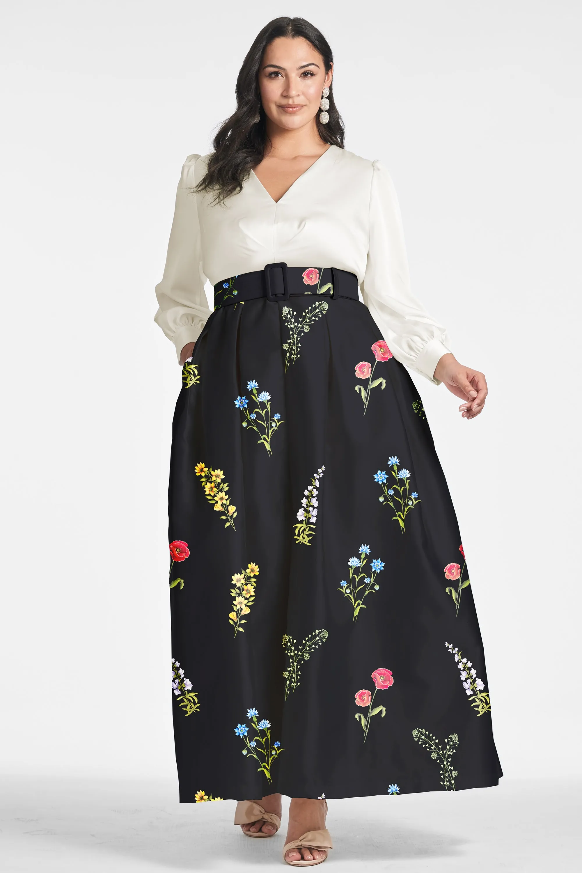 Zoe Gown - Off White/Noir Bouquet sold by Sachin + Babi product image thumbnail 5