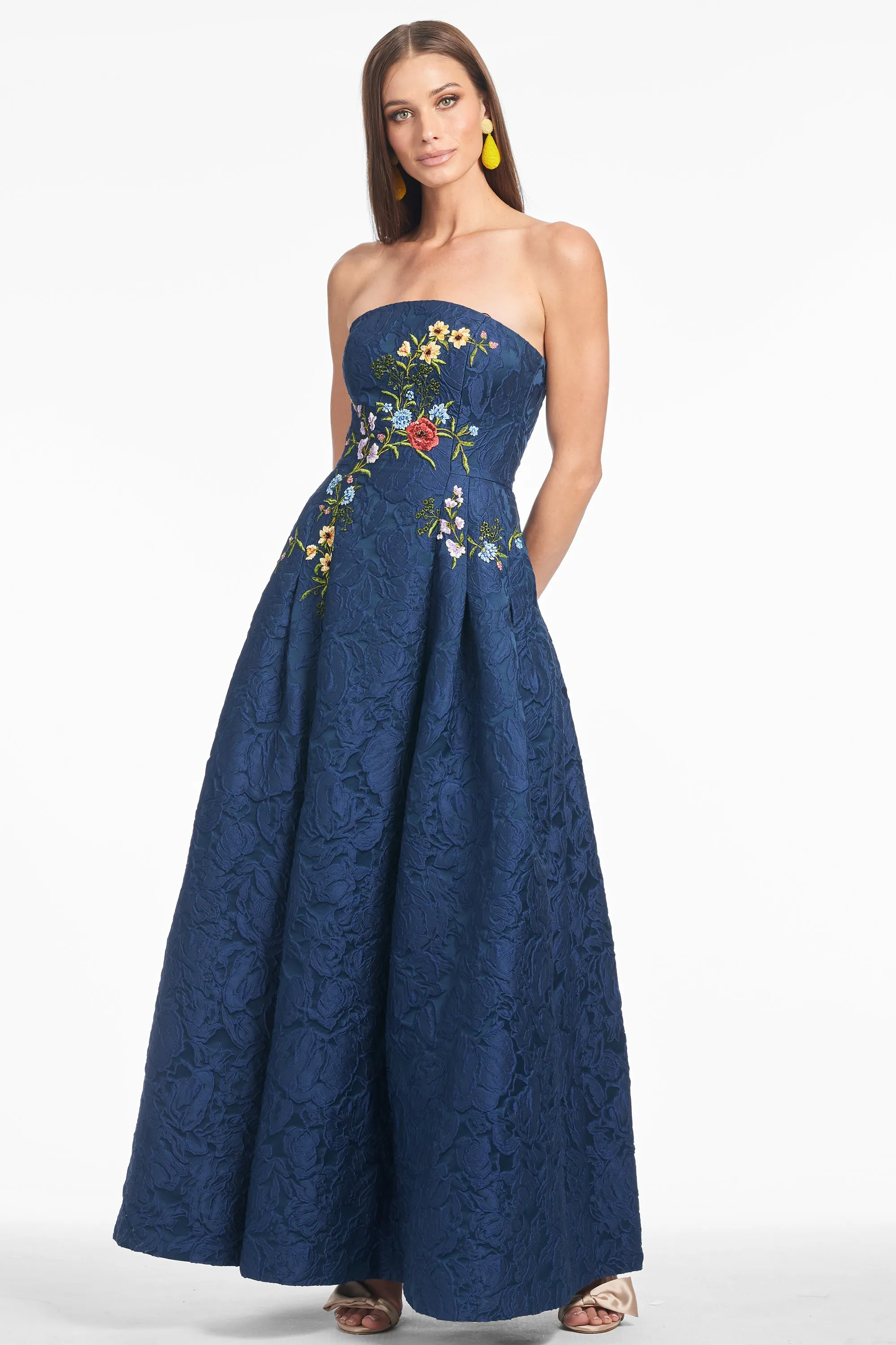 BELLE GOWN - MIDNIGHT sold by Sachin + Babi product image thumbnail 4