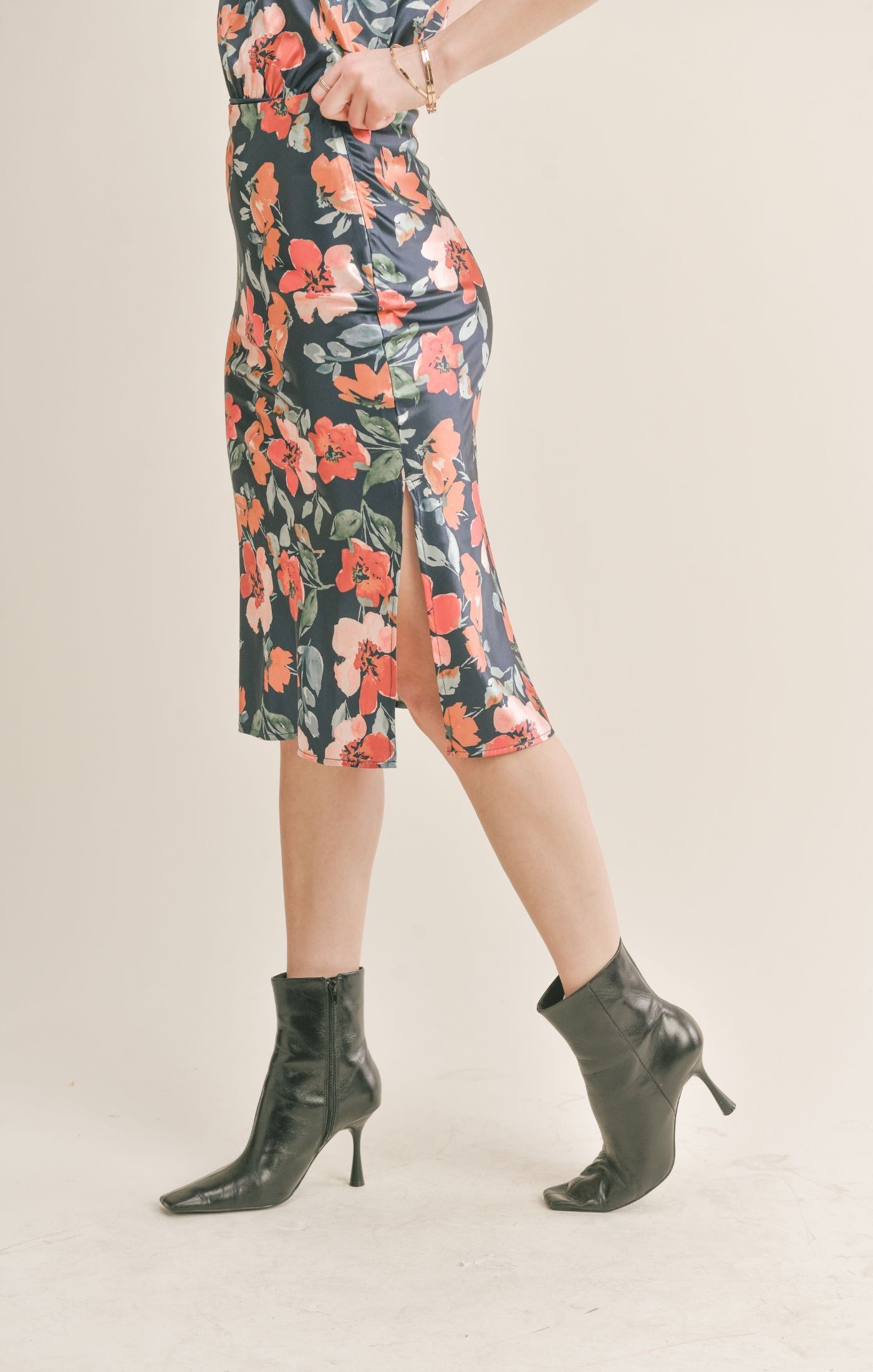Style Icon Midi Skirt sold by Sadie & Sage product image thumbnail 3