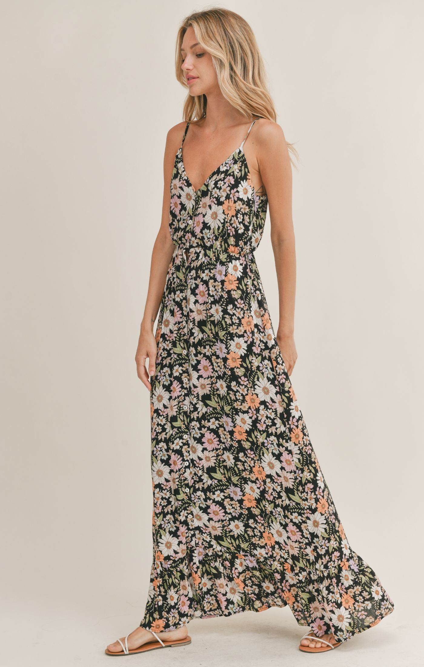 Getaway Garden Dress sold by Sadie & Sage product image thumbnail 2