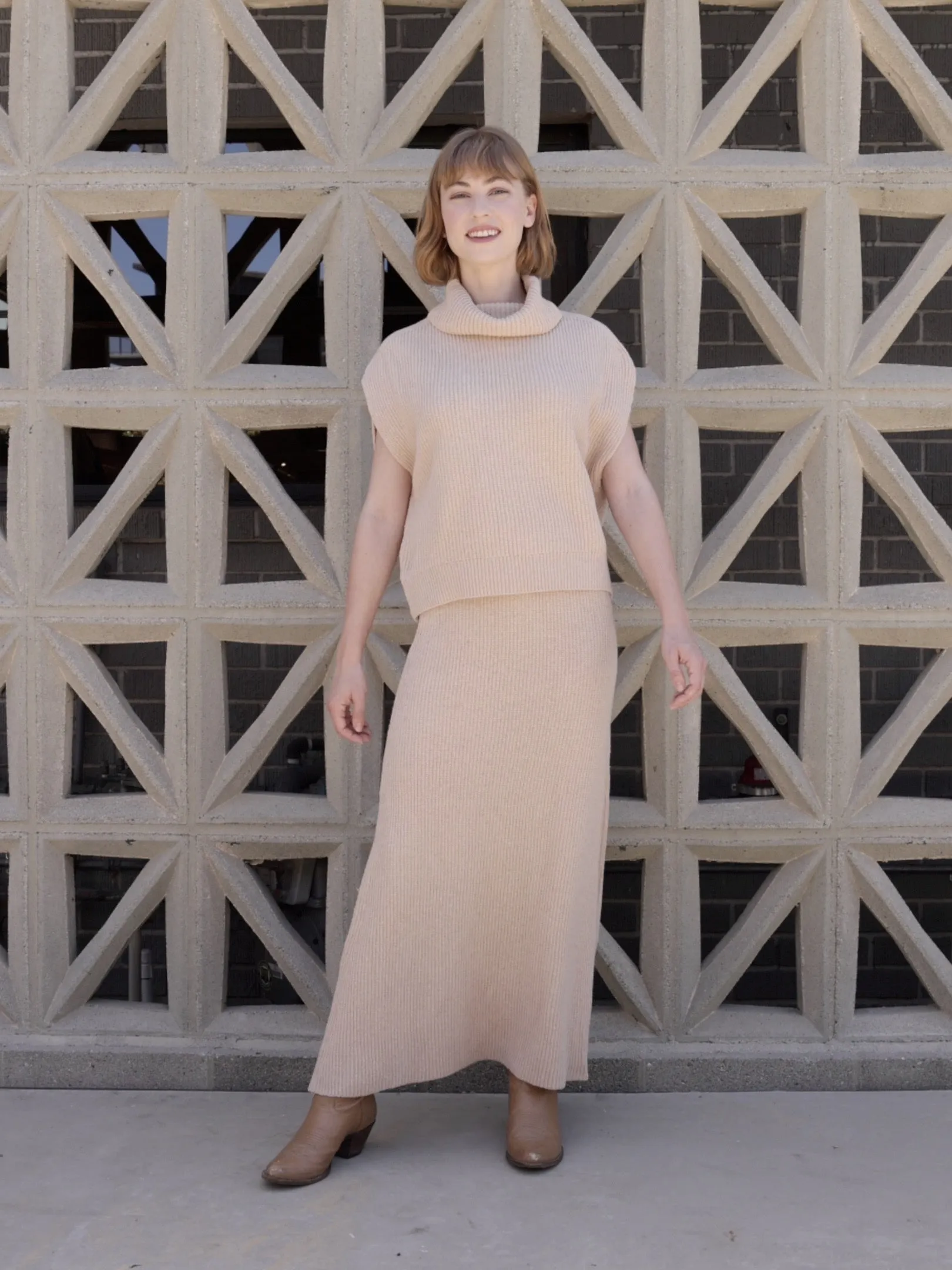 Crosby Turtleneck Vest sold by Sadie & Sage product image thumbnail 4