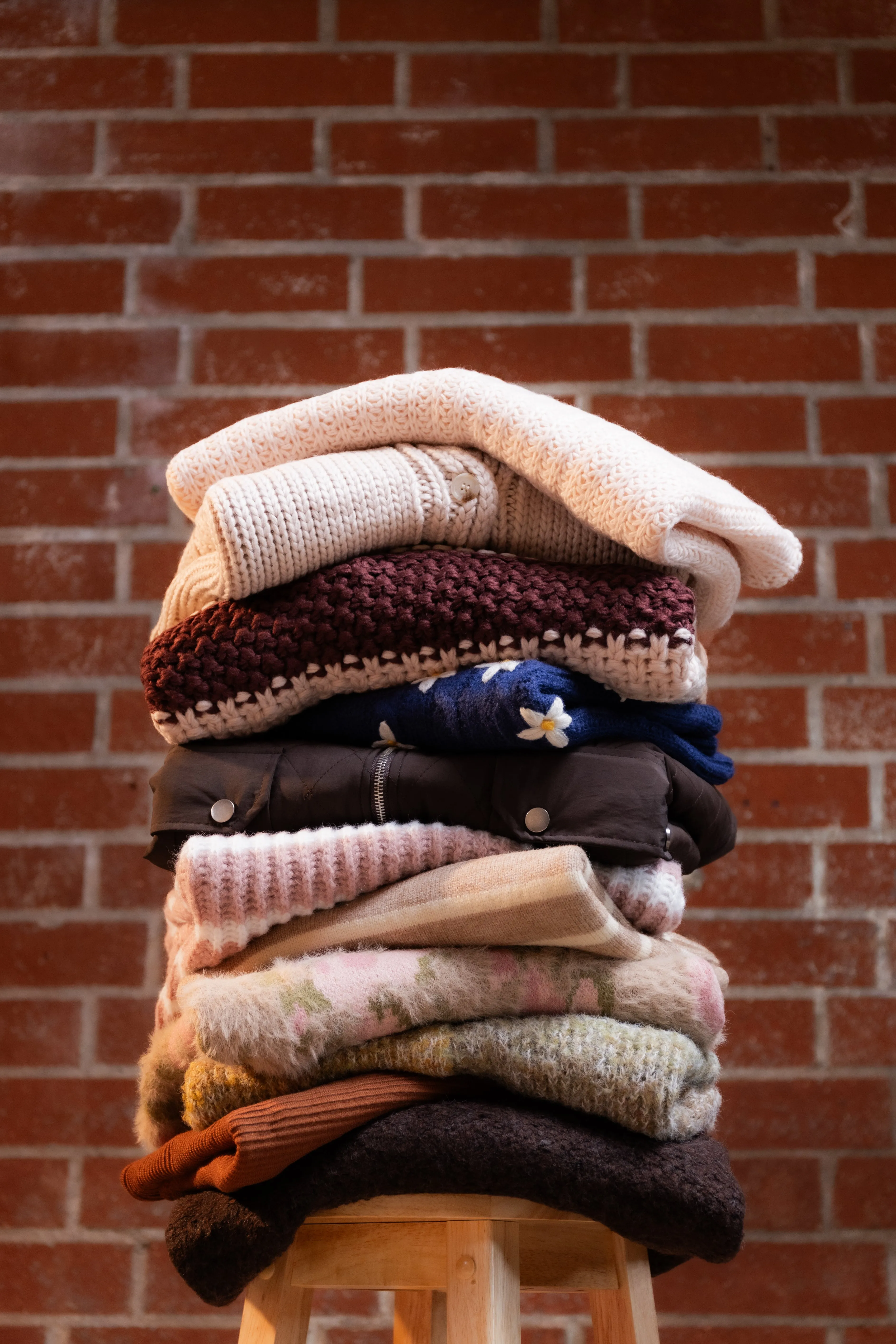 Cozy Mystery Box sold by Sadie & Sage product image thumbnail 4