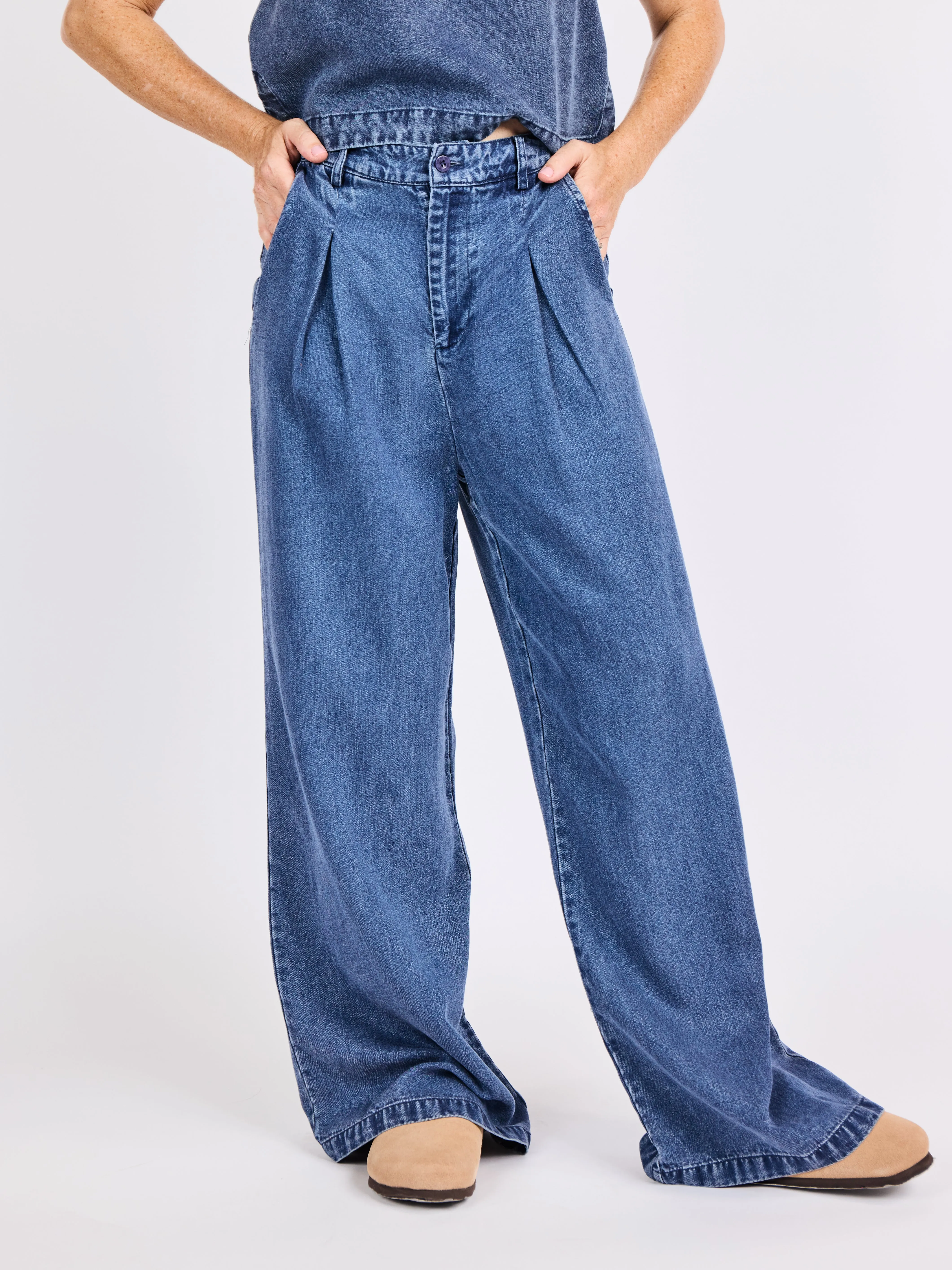 It's Pouring Pants sold by Sadie & Sage product image thumbnail 3