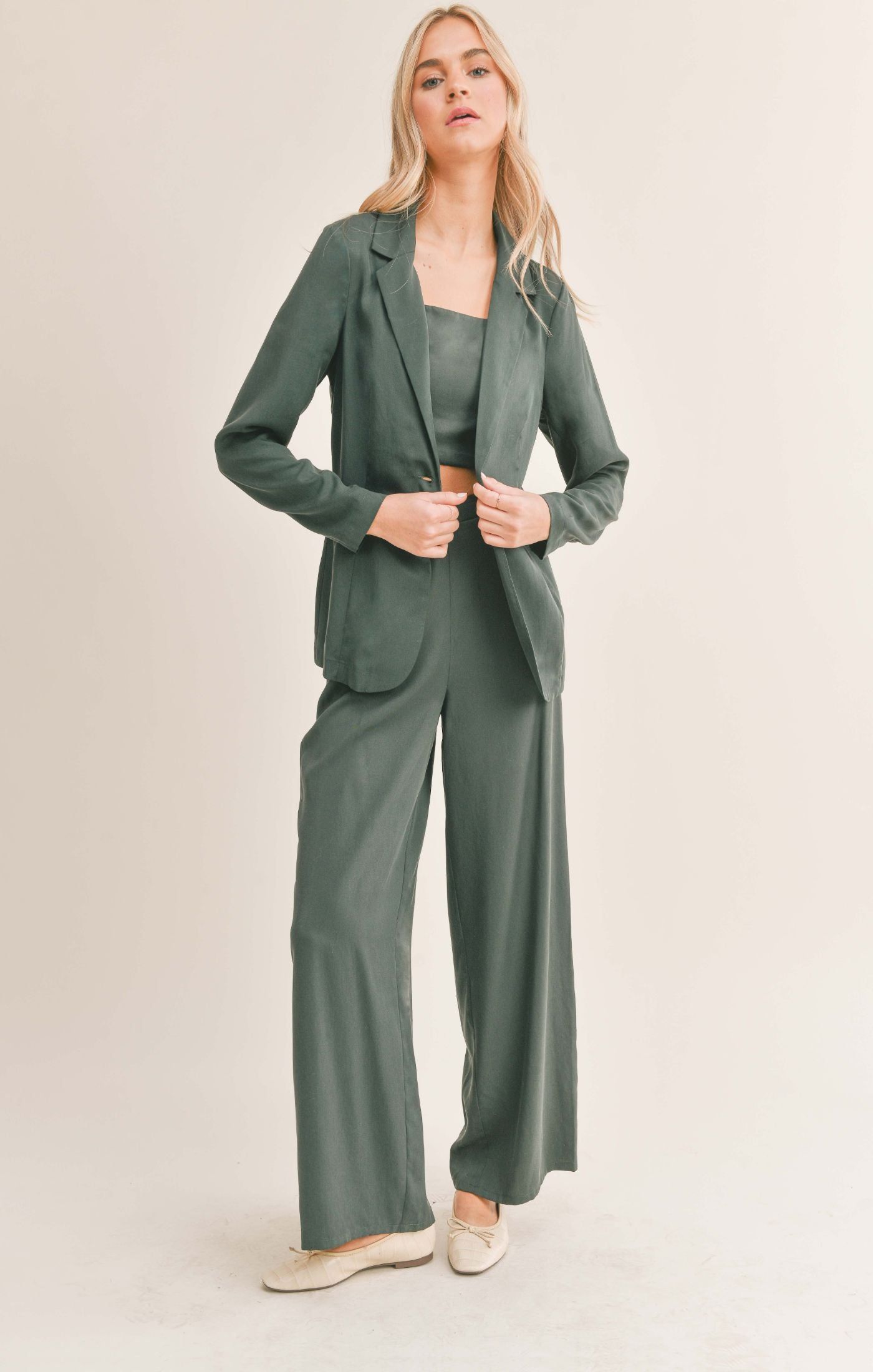 Evergreen Blazer sold by Sadie & Sage product image thumbnail 4