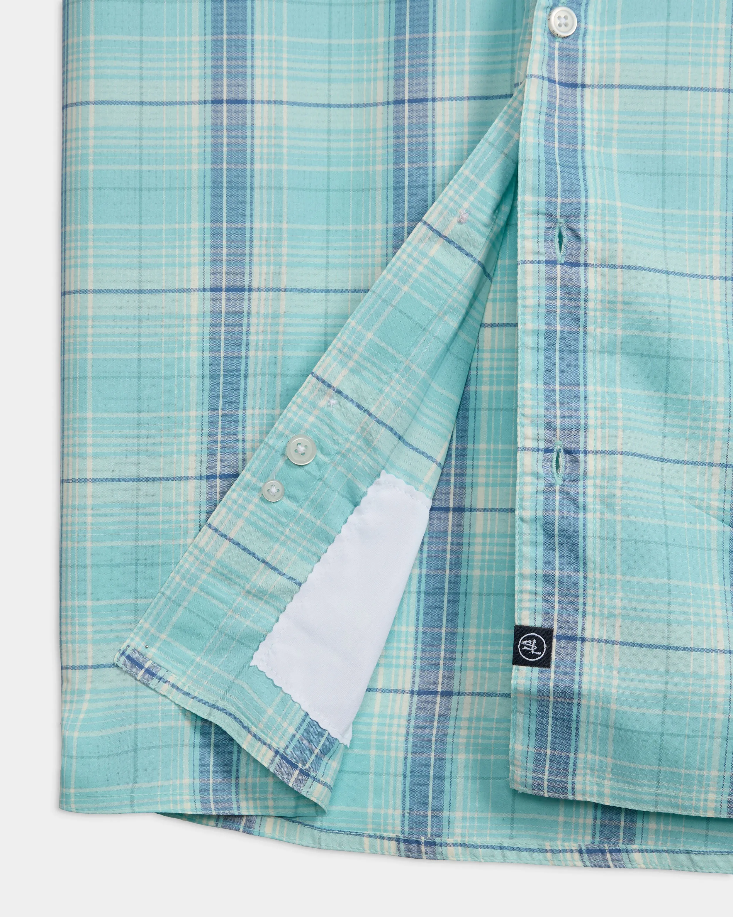 Men's Baitcaster SLX Performance Short Sleeve Shirt sold by Salt Life product image thumbnail 3