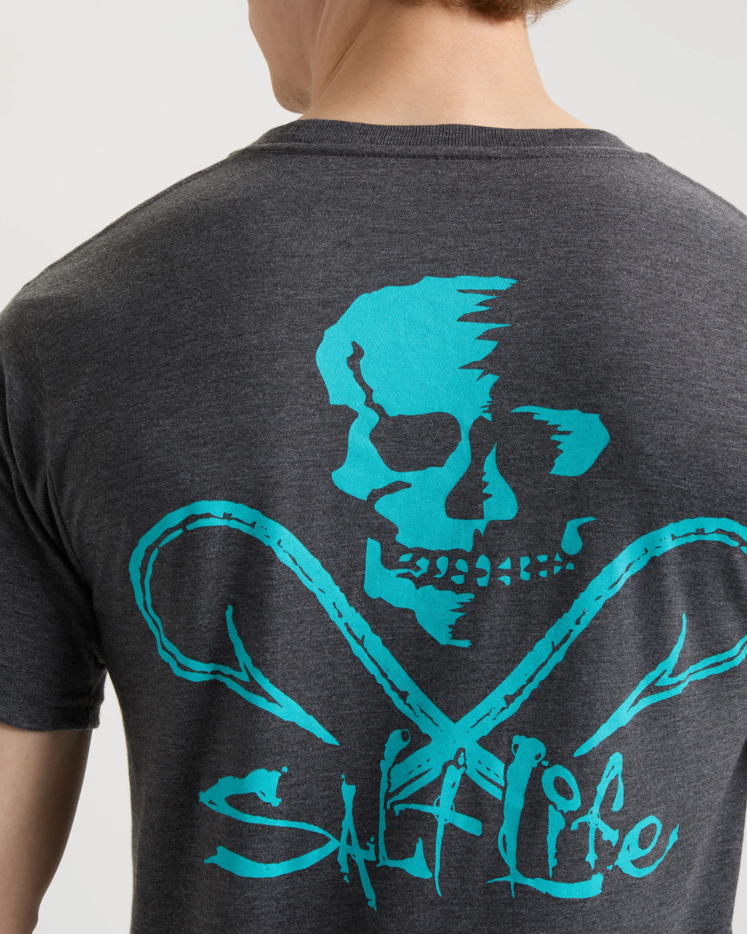 Men's Skull and Hooks Short Sleeve Shirt sold by Salt Life product image thumbnail 4