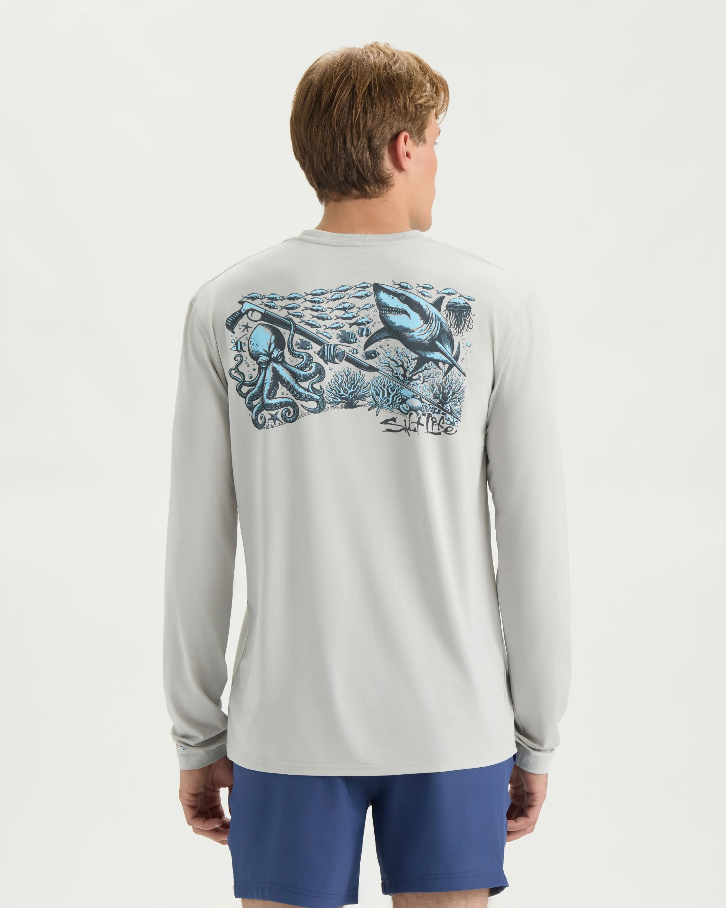 Men’s Underwater Diving SLX Performance Long Sleeve Shirt sold by Salt Life product image thumbnail 3