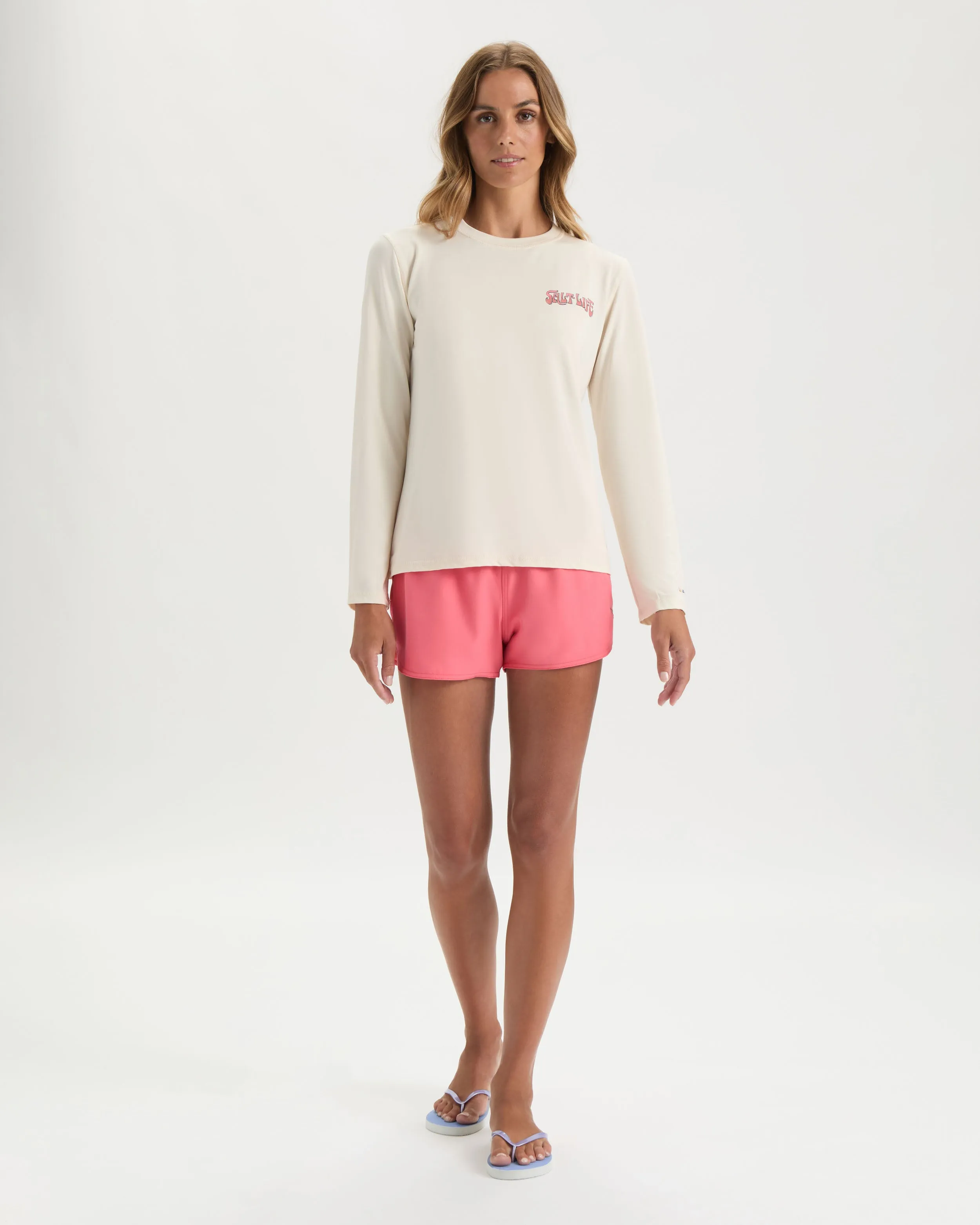 Women’s Sunrise Vibes SLX Performance Long Sleeve Shirt sold by Salt Life product image thumbnail 5