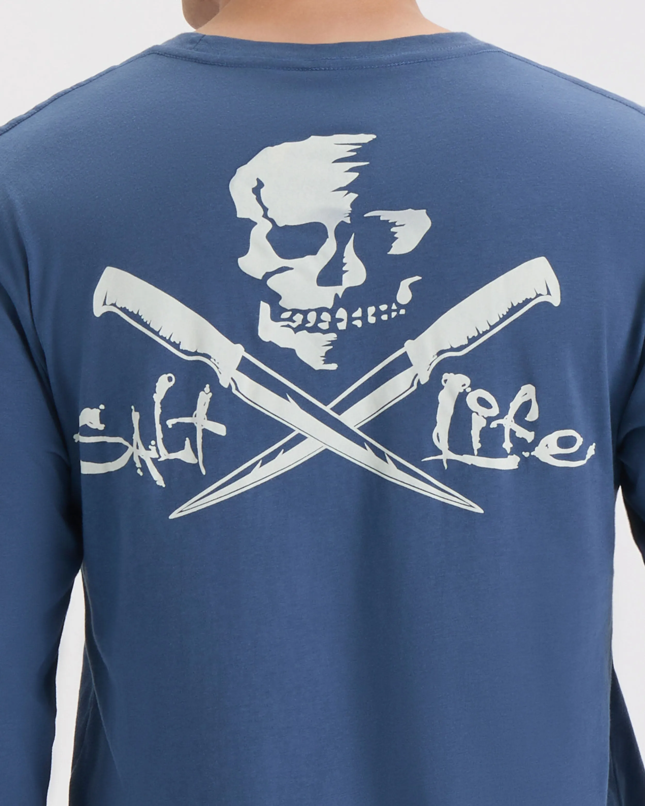 Men’s Skull and Fillet Long Sleeve Shirt sold by Salt Life product image thumbnail 4