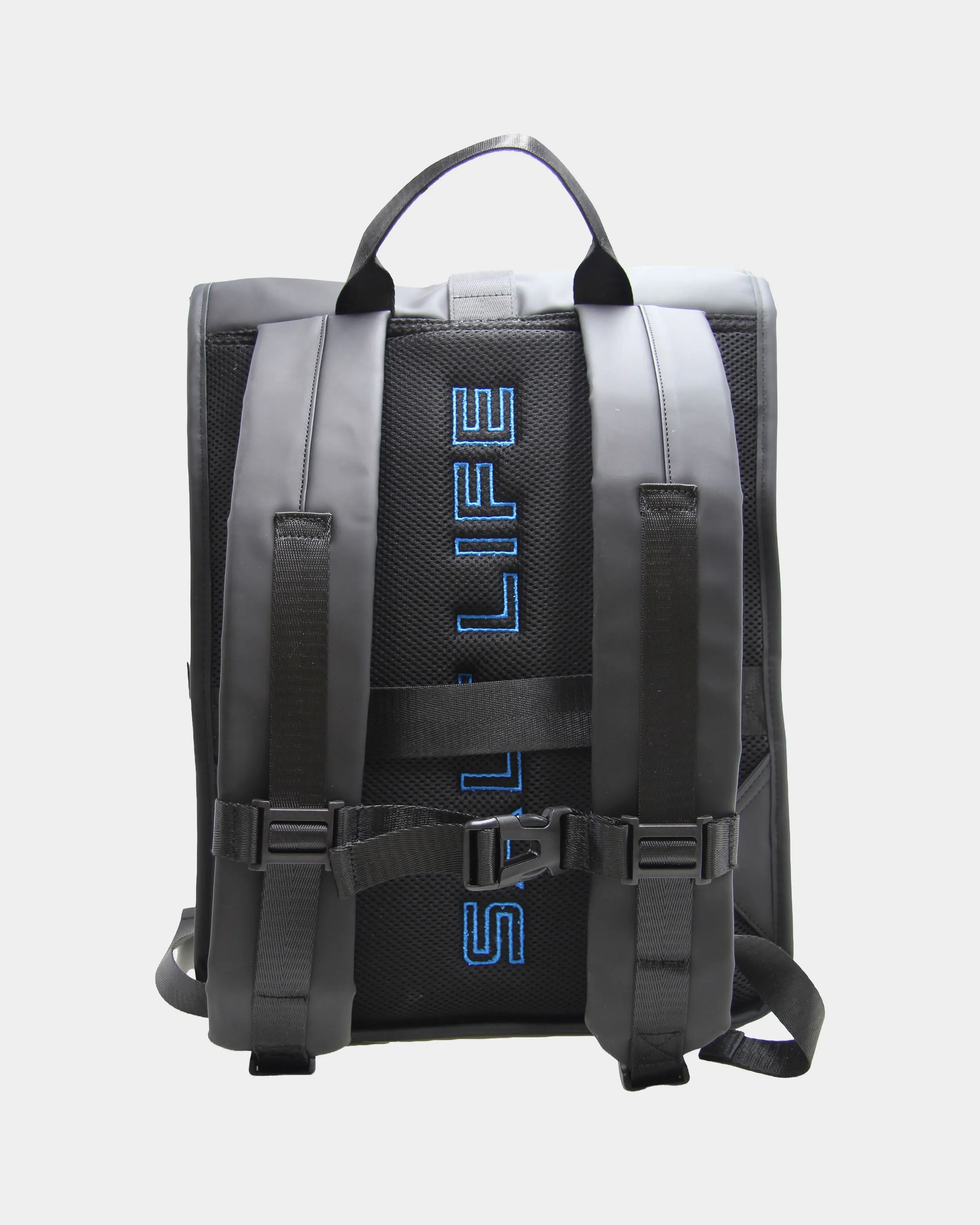 Hamelin Coated Fabric 20L Backpack With Front Zip Pocket And Clip sold by Salt Life product image thumbnail 2