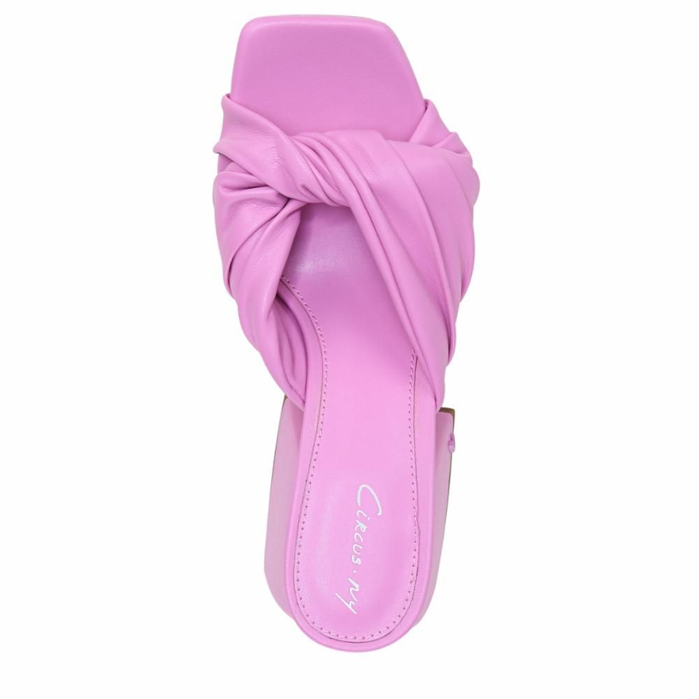 Circus by Sam MARIANNA FIJI FLOWER/SUPERSOFTNAPPA sold by Sam Edelman product image thumbnail 4