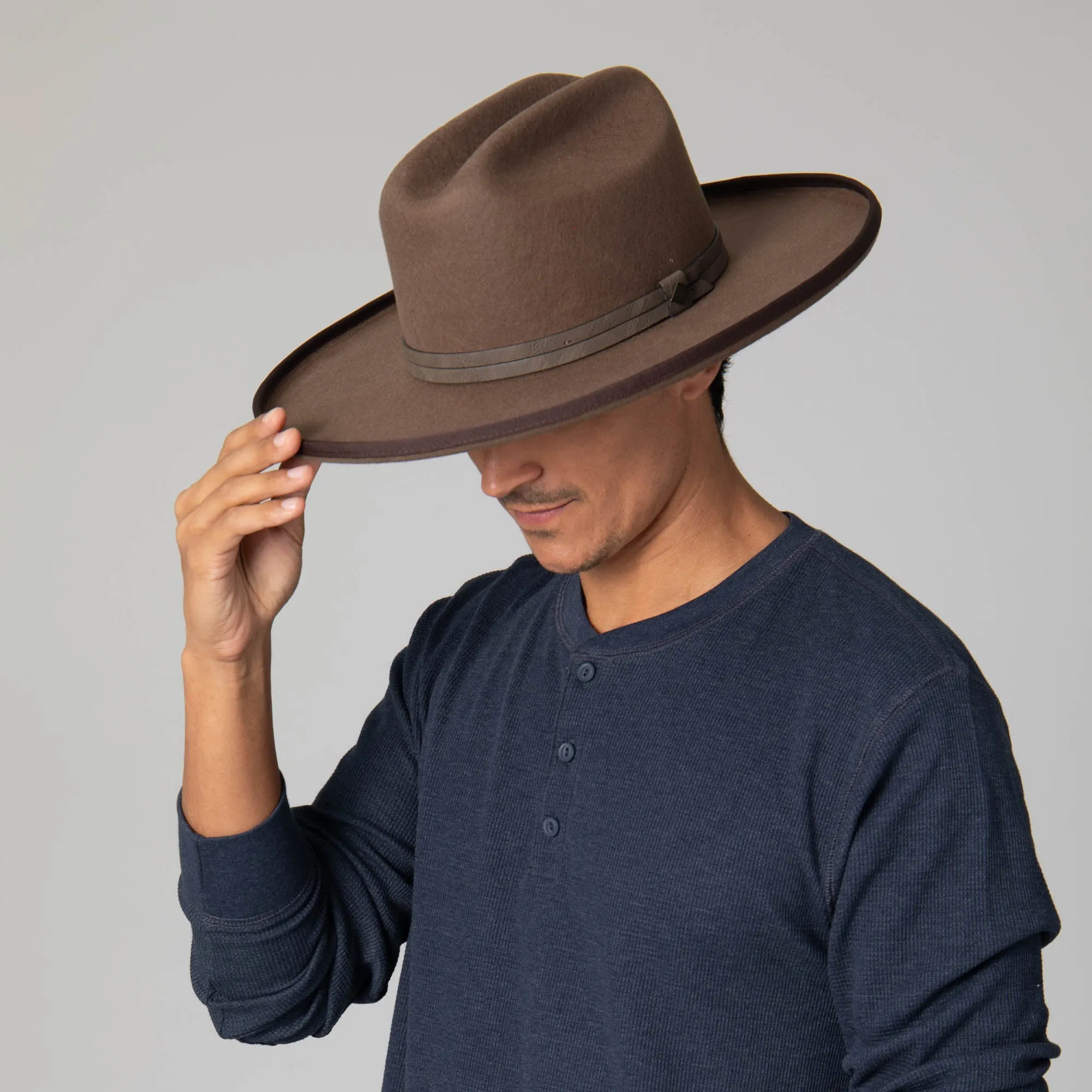 Black Label Wool Felt Cattleman's Crease Fedora sold by San Diego Hat Company product image thumbnail 4