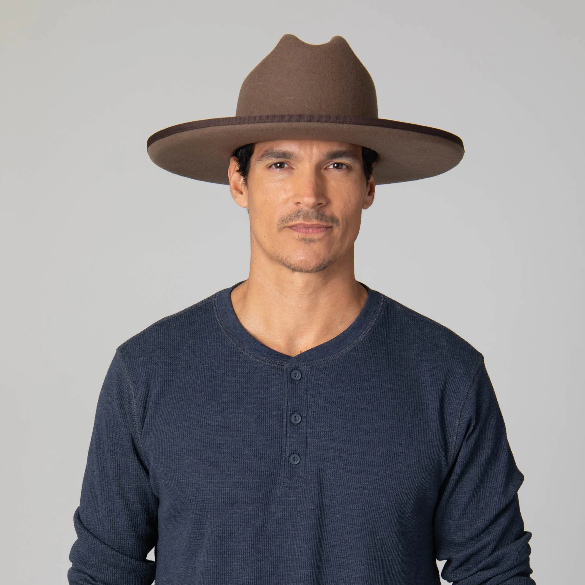 Black Label Wool Felt Cattleman's Crease Fedora sold by San Diego Hat Company product image thumbnail 2