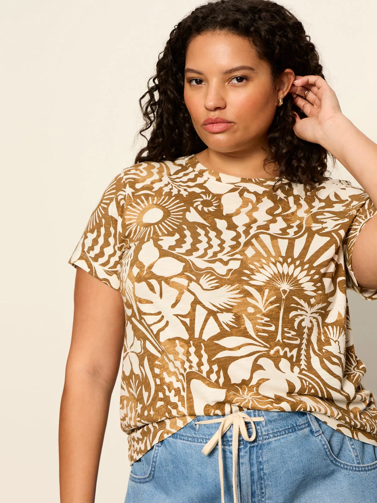 The Perfect Tee Full Moon Extended Sizing sold by Sanctuary