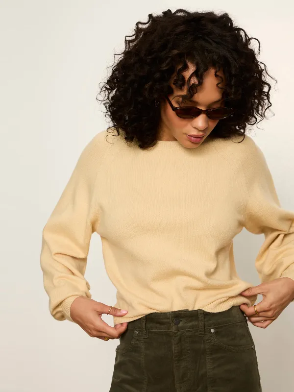 Soft Popover Sweater Light Goldie made by Sanctuary