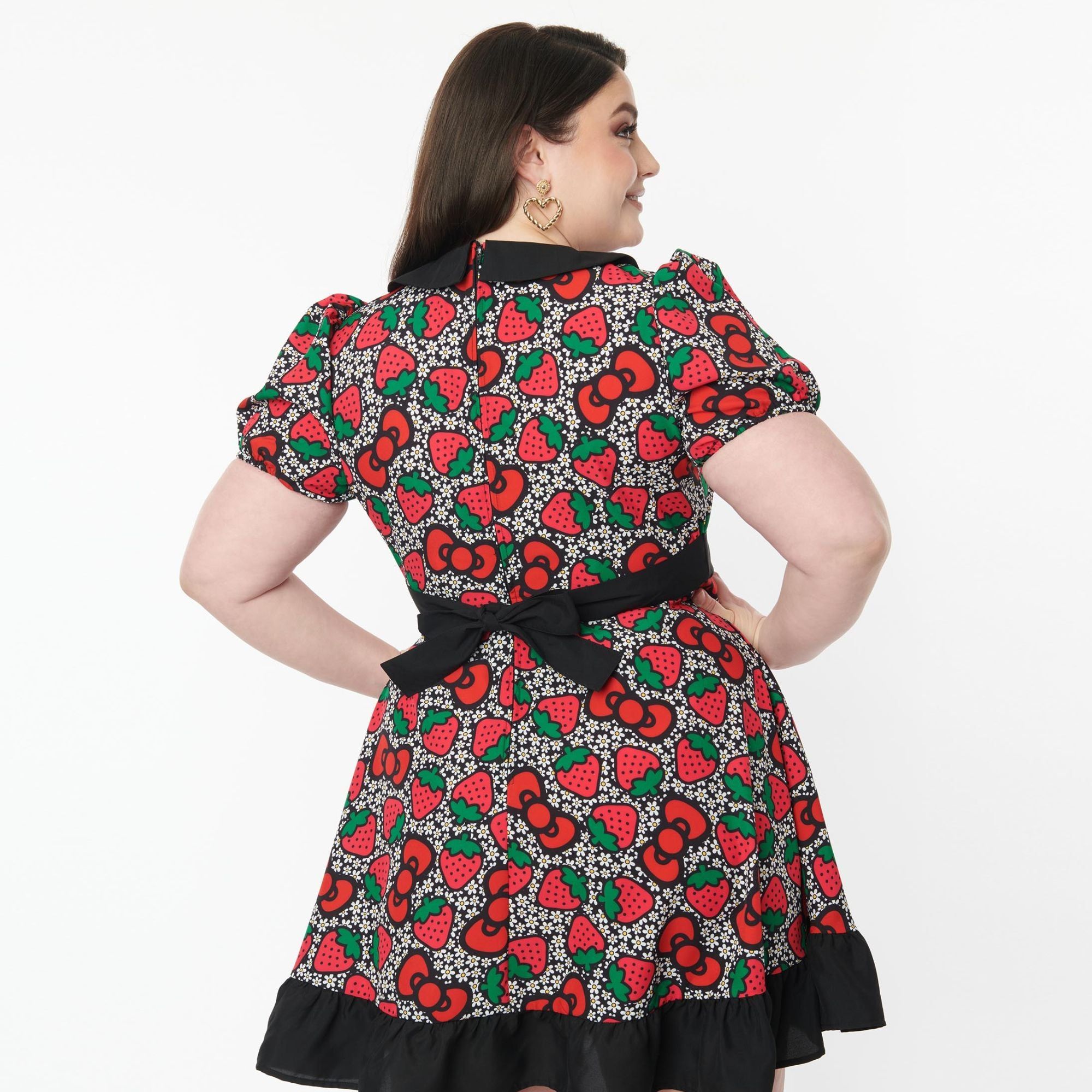 Hello Kitty x Smak Parlour Strawberry Pocket Dress sold by Sanrio product image thumbnail 3