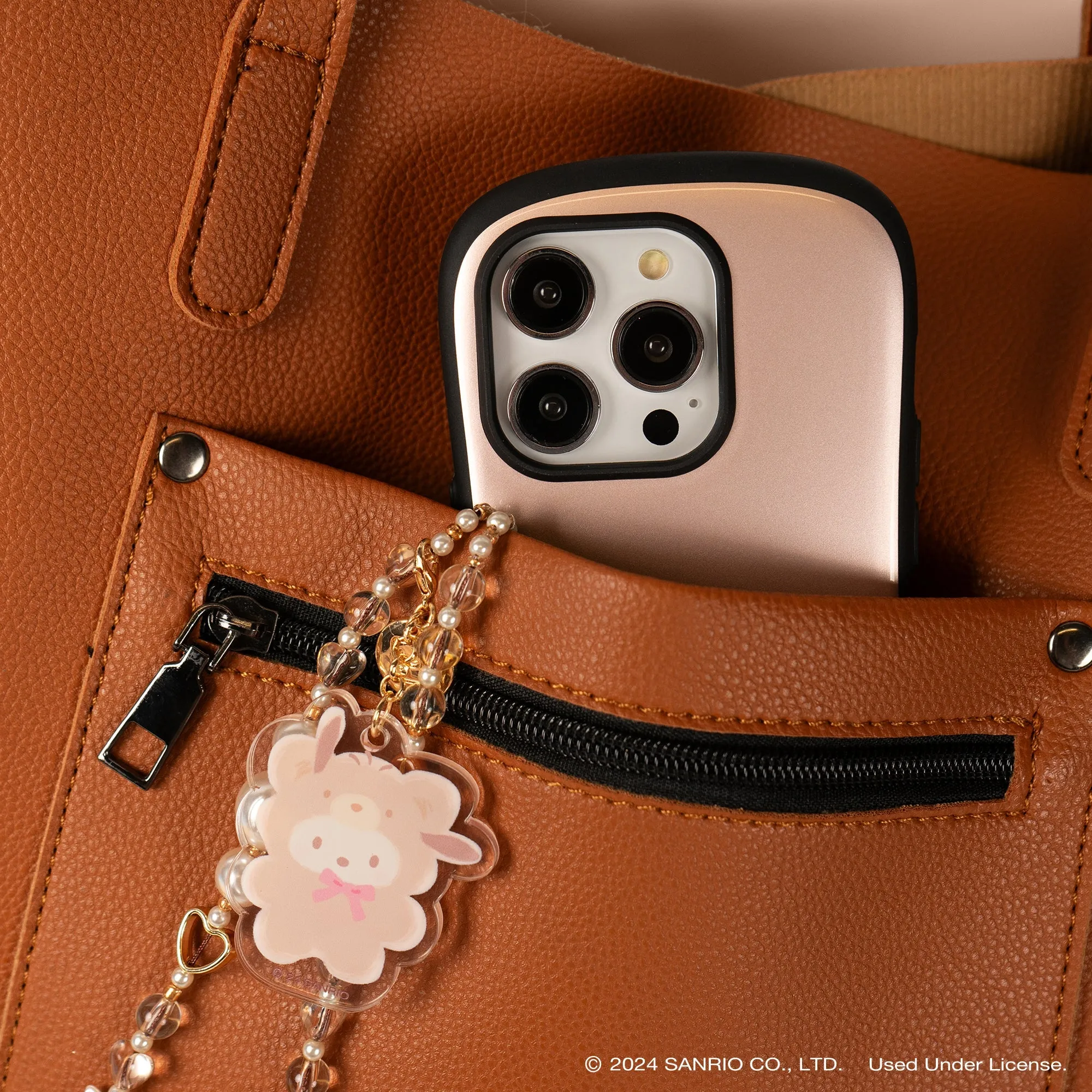 Pochacco Latte Bear Beaded Charm Mobile Phone Wrist Strap sold by Sanrio product image thumbnail 4