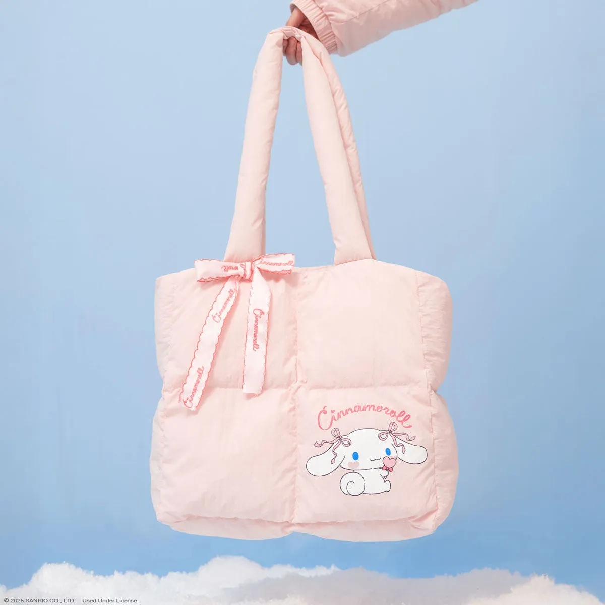 Cinnamoroll x JapanLA Bows Puffer Tote Bag sold by Sanrio product image thumbnail 2