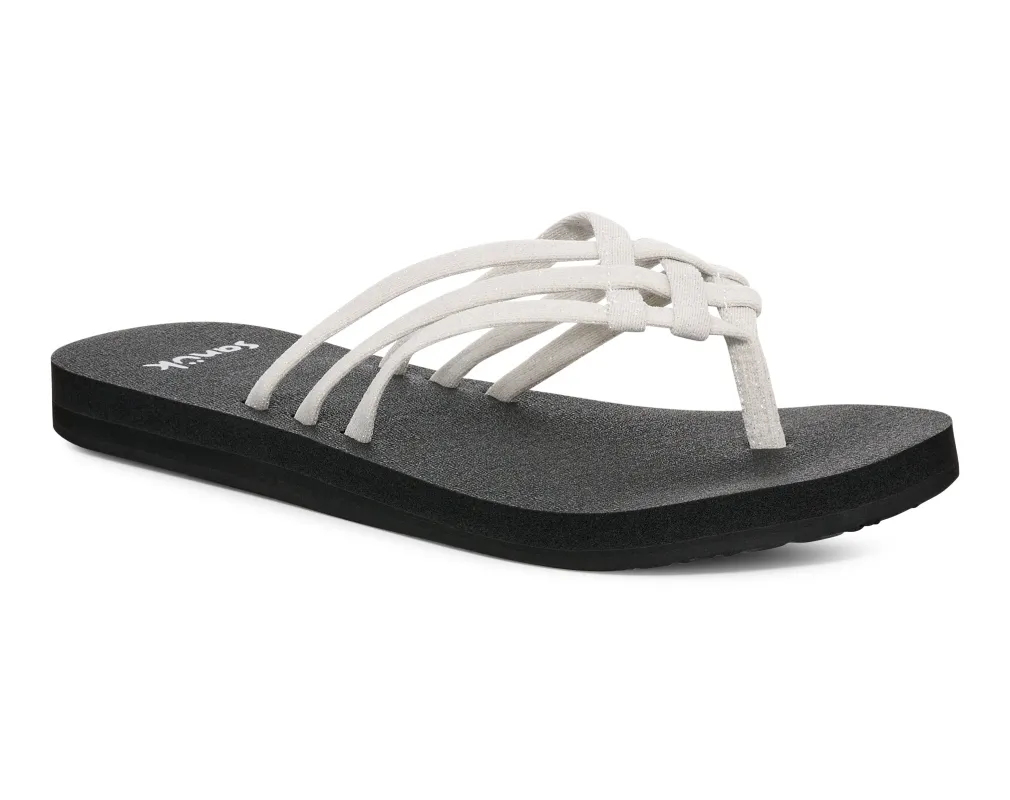 Yoga Sandy II Sparkle - Women - Silver / 7 sold by Sanuk