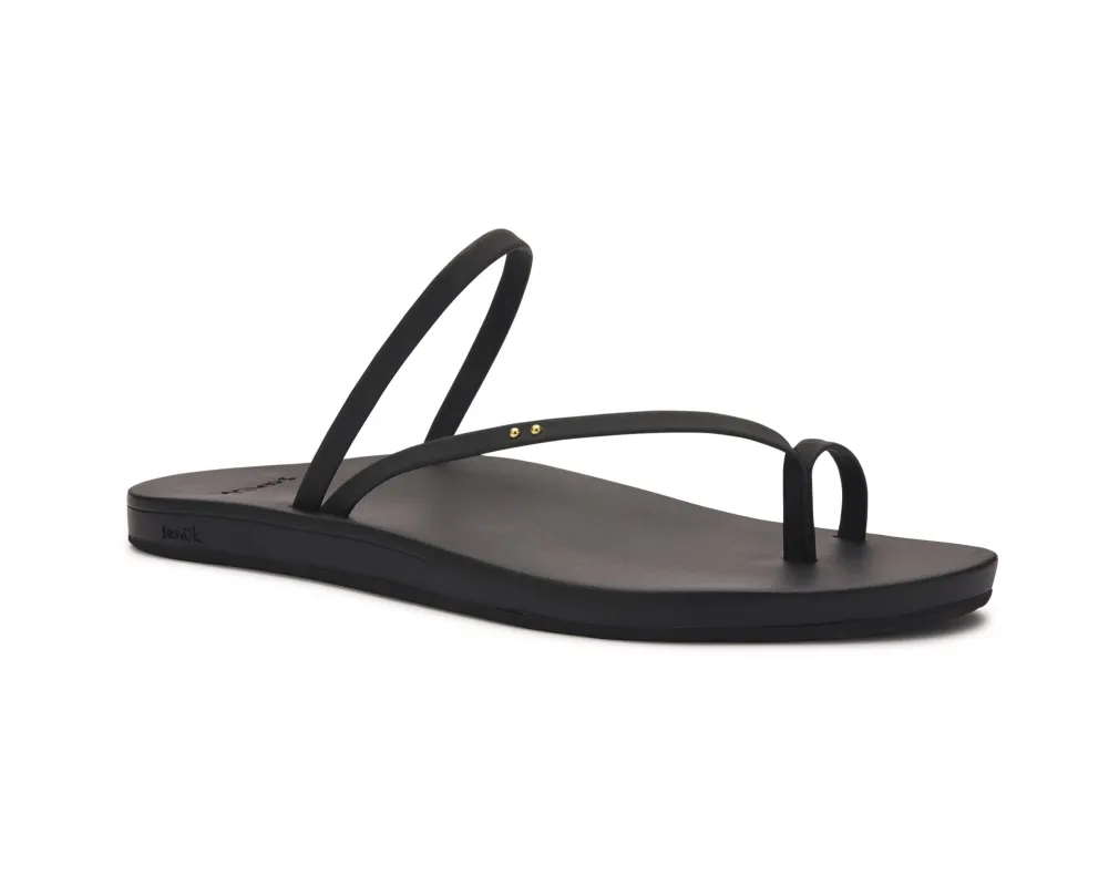 Polly Ring - Women - Black / 7 made by Sanuk