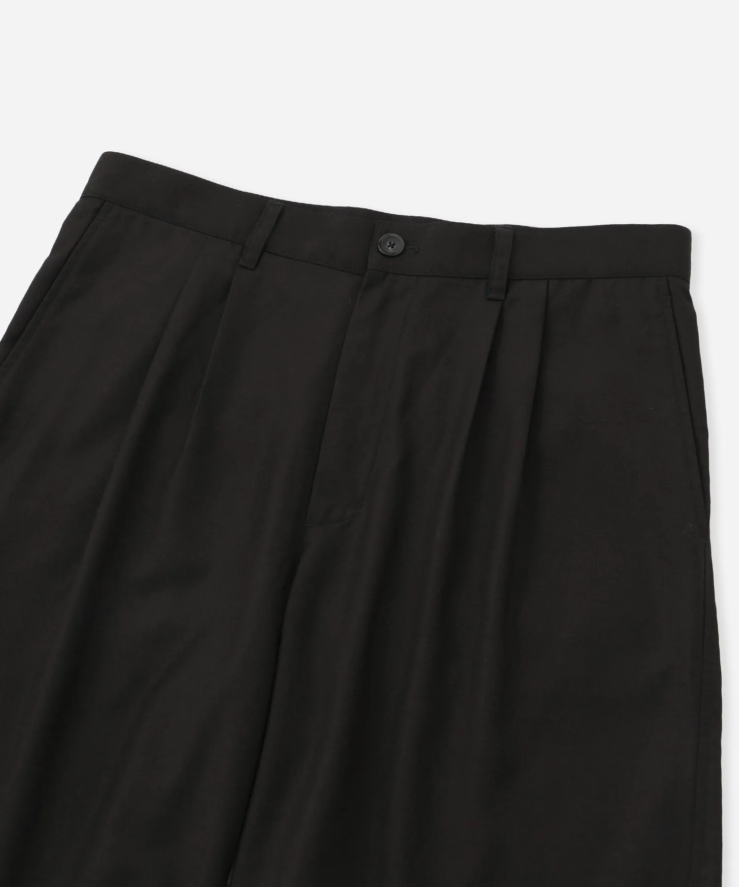 Feliz Two Tuck Walk Short sold by Saturdays New York City product image thumbnail 5