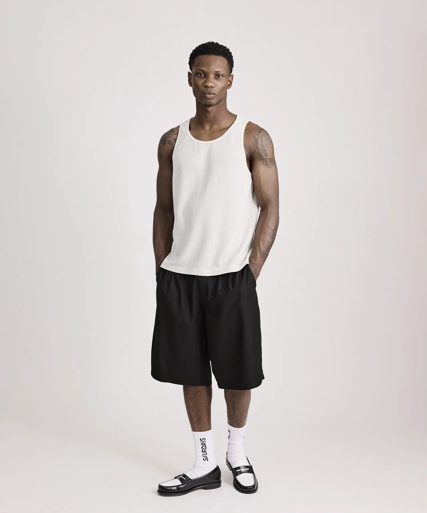 Feliz Two Tuck Walk Short sold by Saturdays New York City product image thumbnail 4