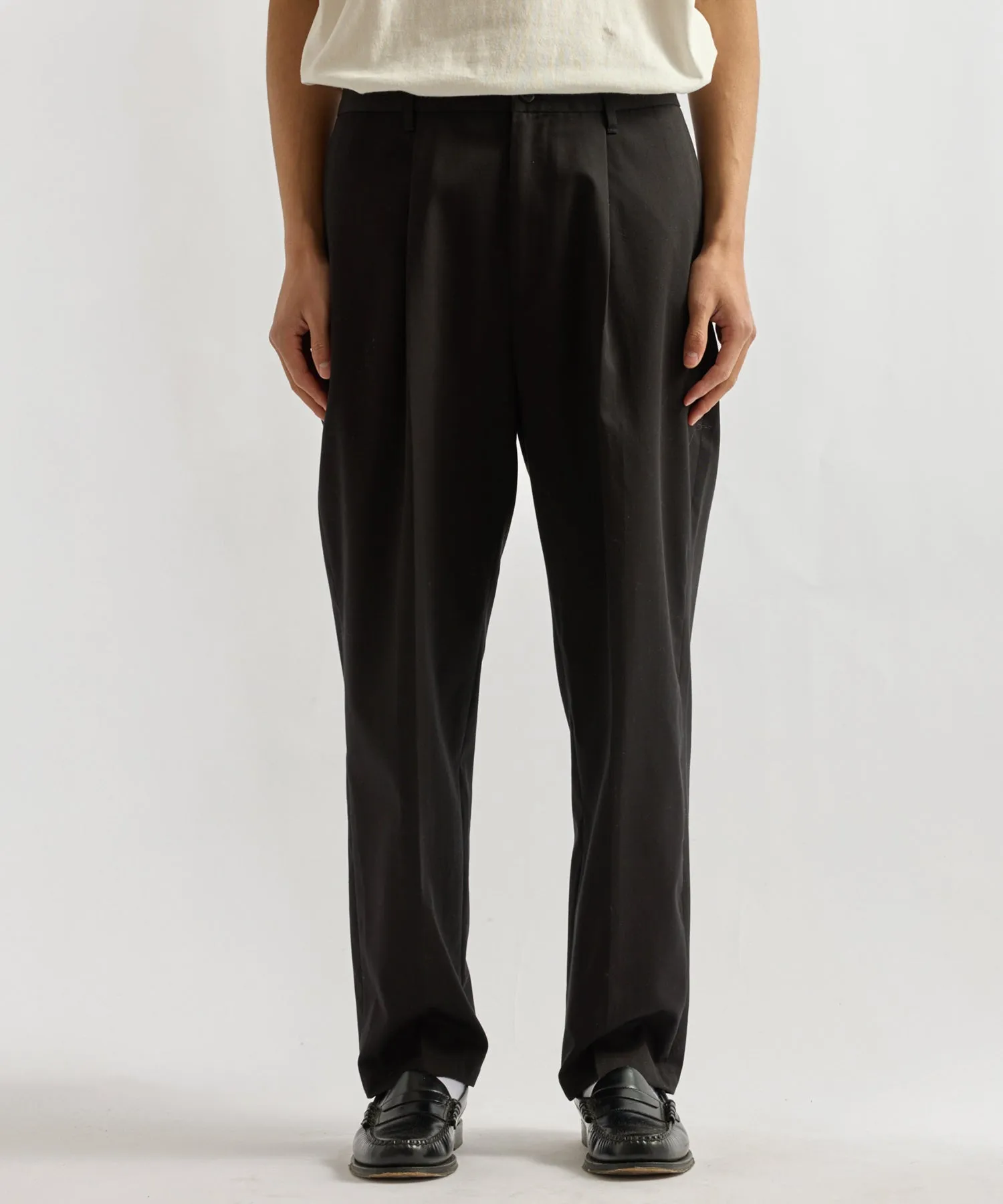 Dean One Tuck Pant sold by Saturdays New York City product image thumbnail 2