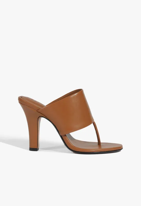 Martha Leather Sandal sold by SCHUTZ