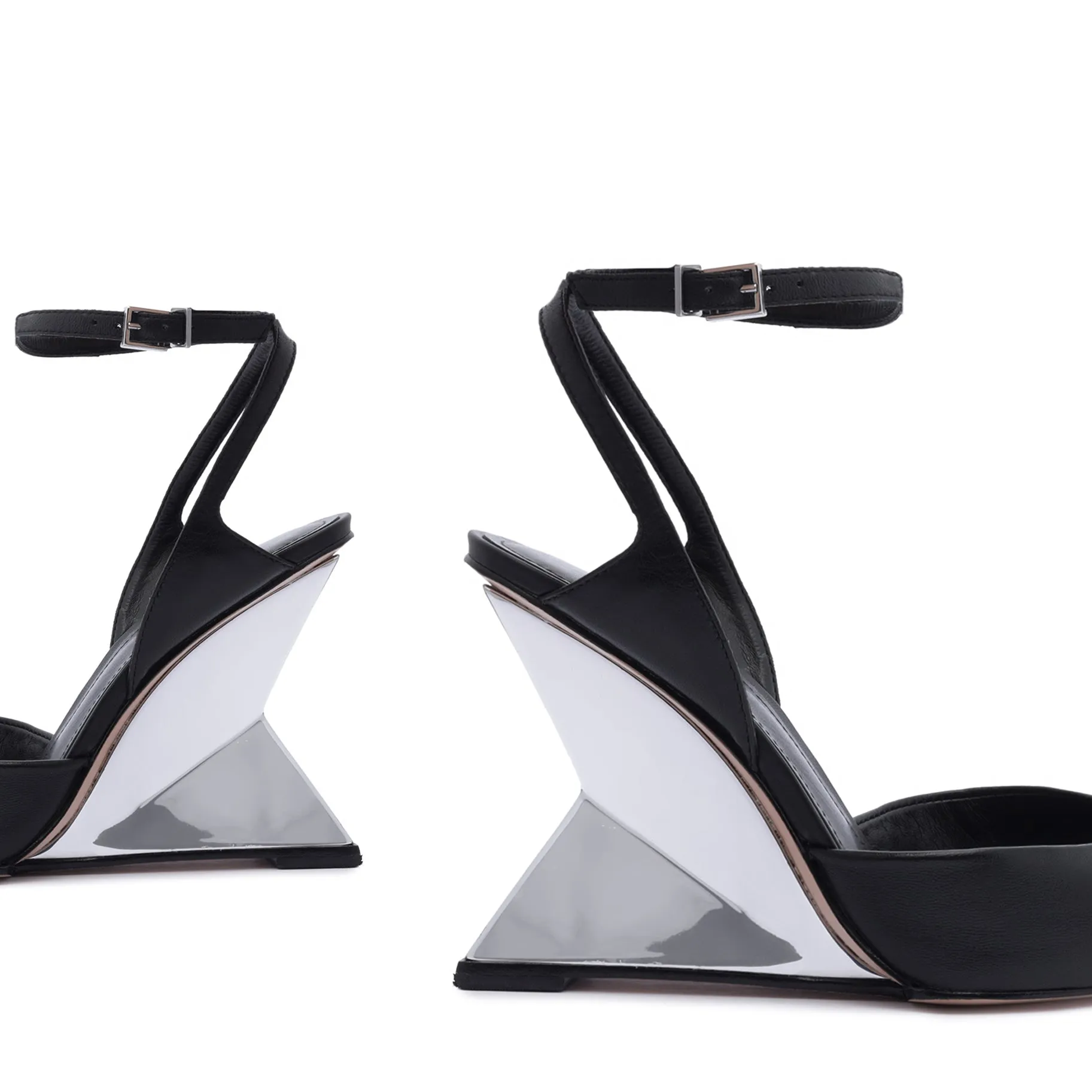 Janice Leather Pump sold by SCHUTZ product image thumbnail 4