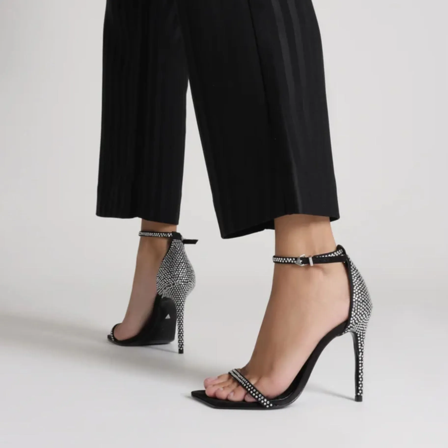 Jenna Specchio Leather Sandal sold by SCHUTZ product image thumbnail 4