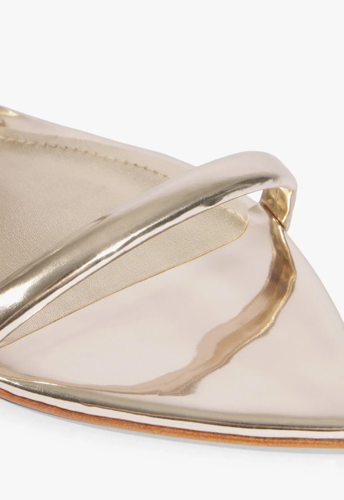 Nylle Metallic Flat Sandal sold by SCHUTZ product image thumbnail 5