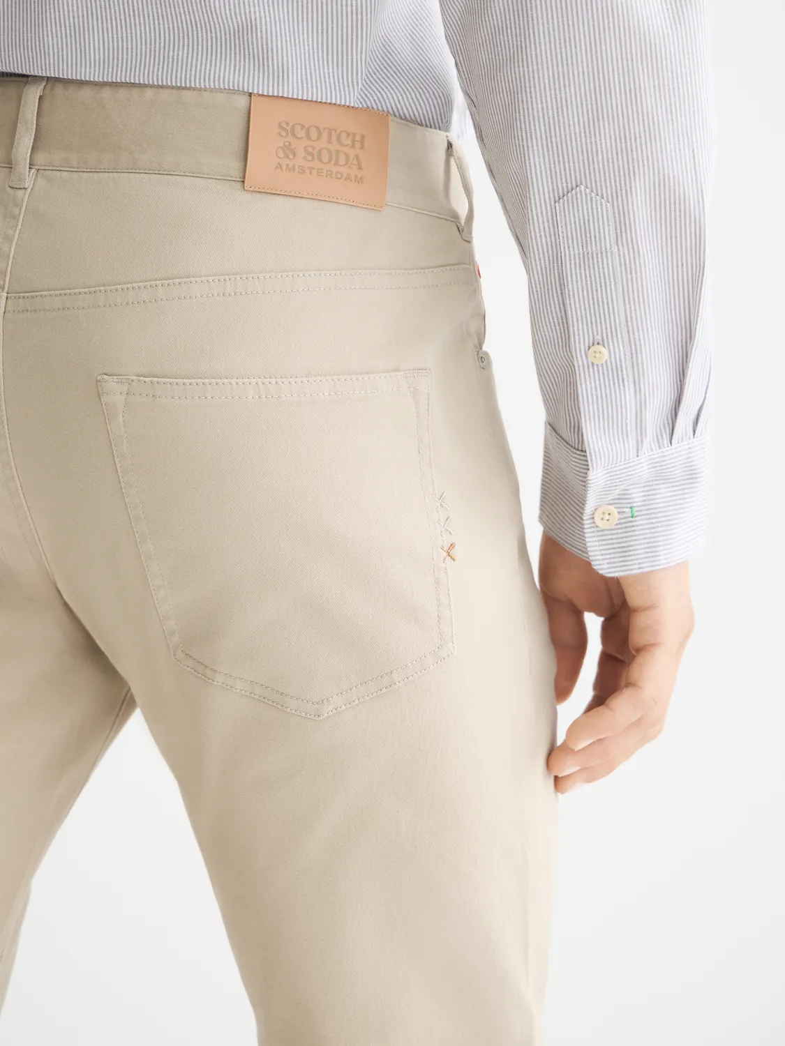Ralston slim-fit 5-pocket pants sold by Scotch & Soda product image thumbnail 5