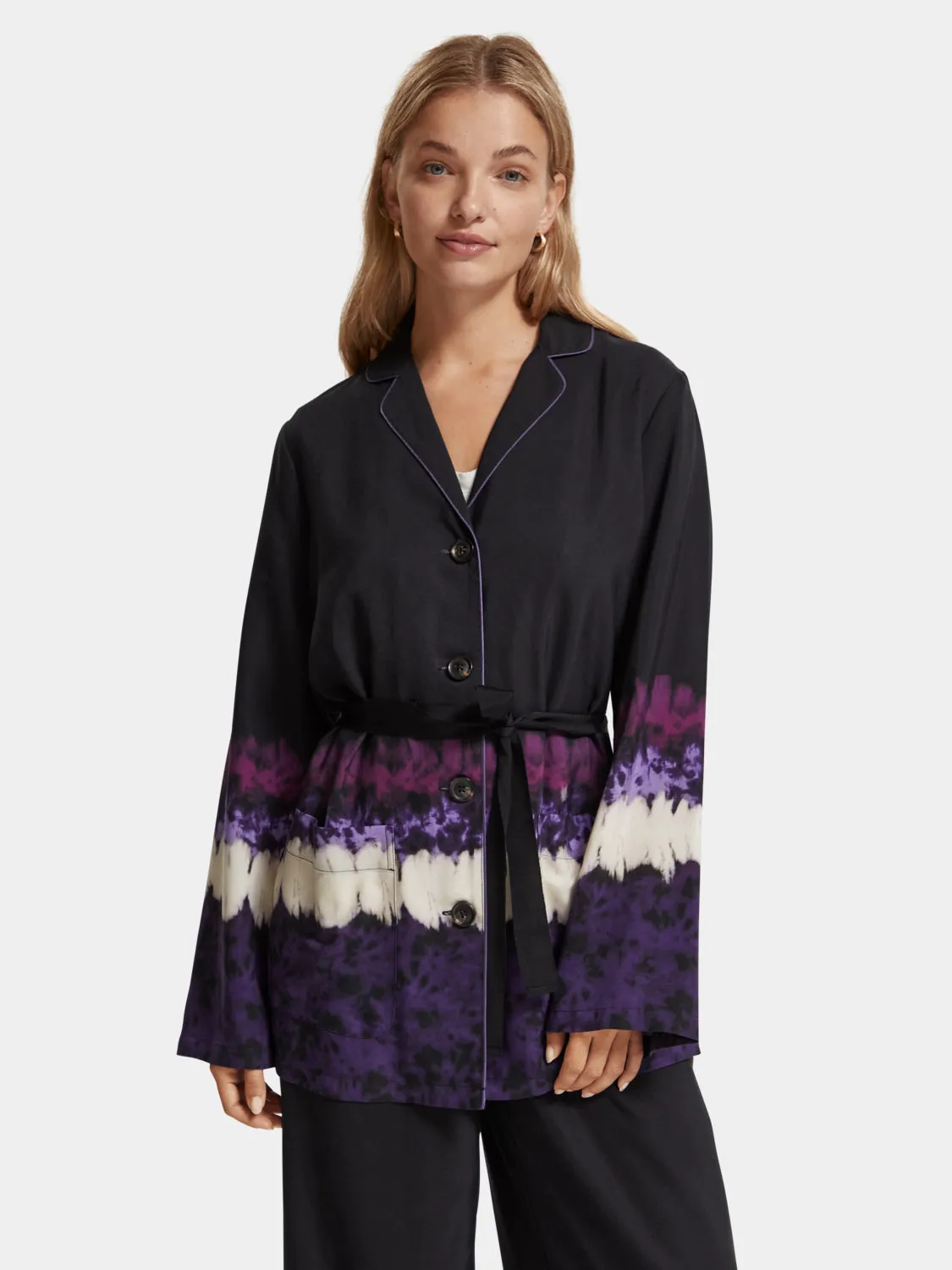Tie-dyed pyjama blazer sold by Scotch & Soda