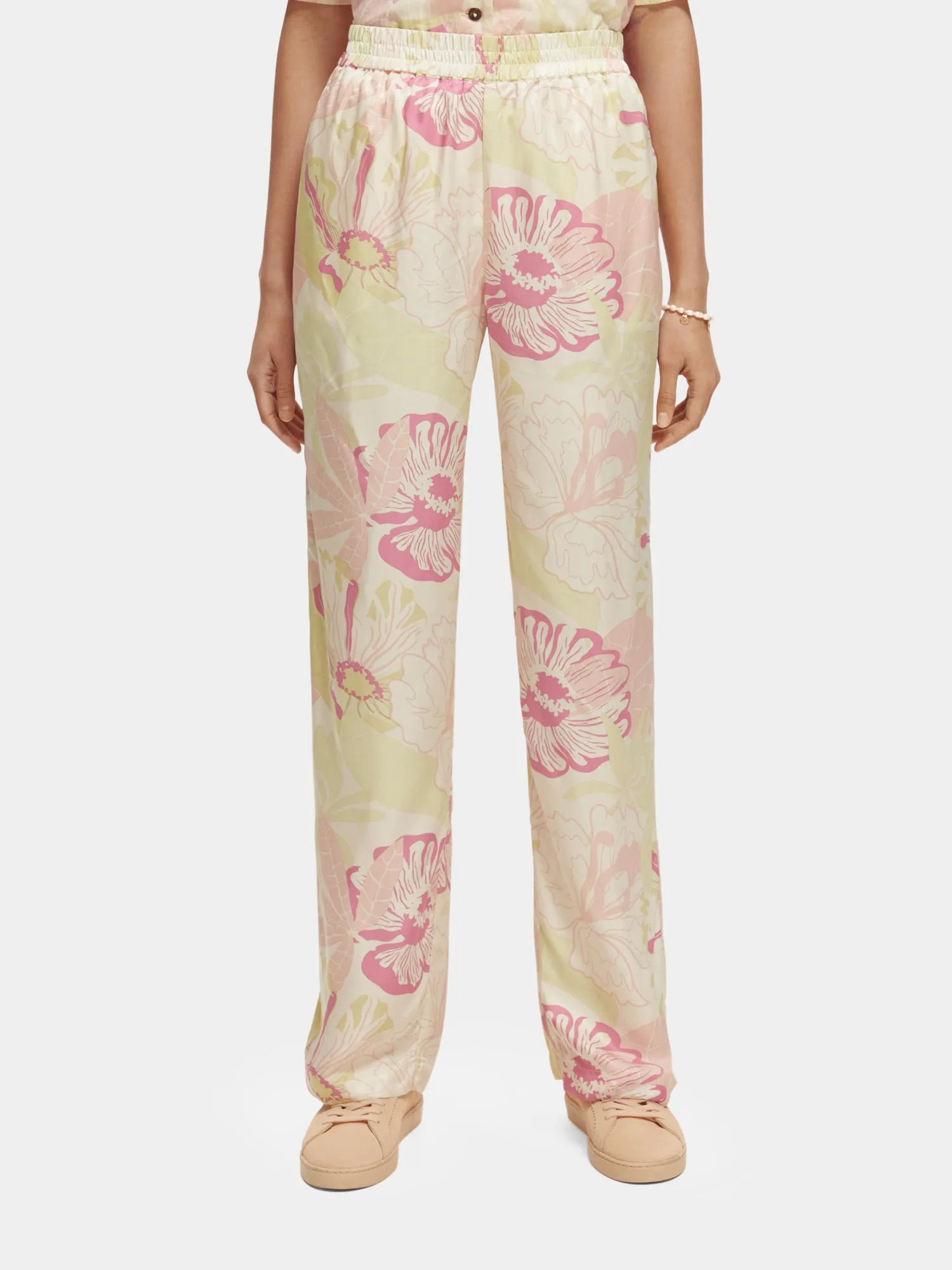 Gia wide fit pants sold by Scotch & Soda