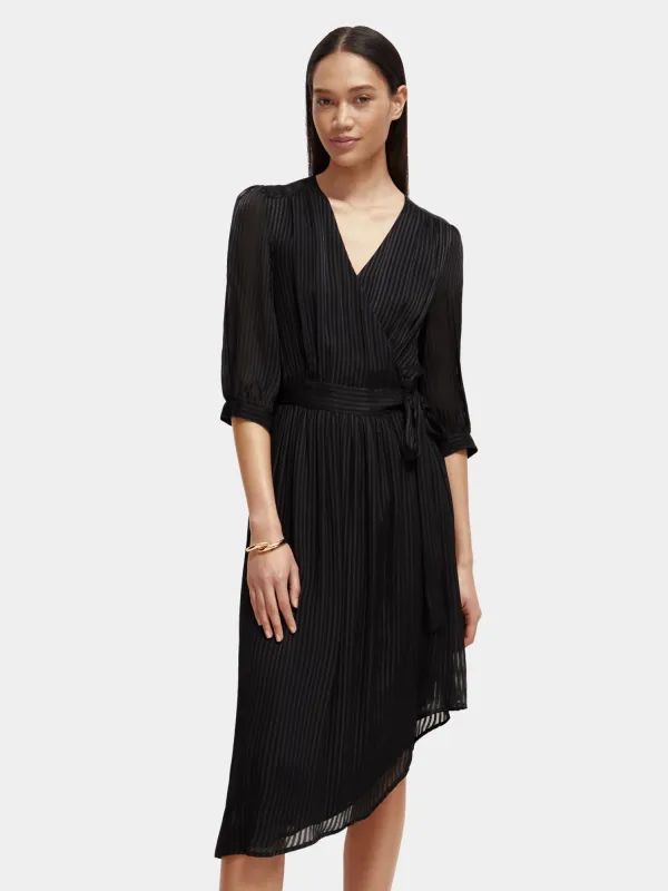V-neck midi dress made by Scotch & Soda