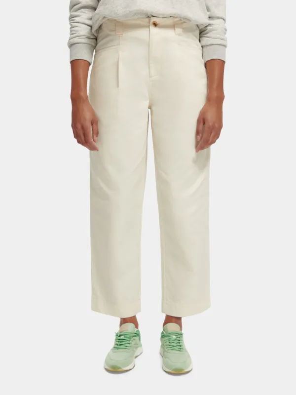 Liv straight fit pants made by Scotch & Soda