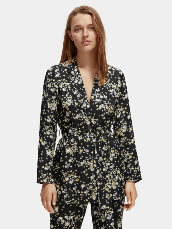 Printed drapey blazer made by Scotch & Soda