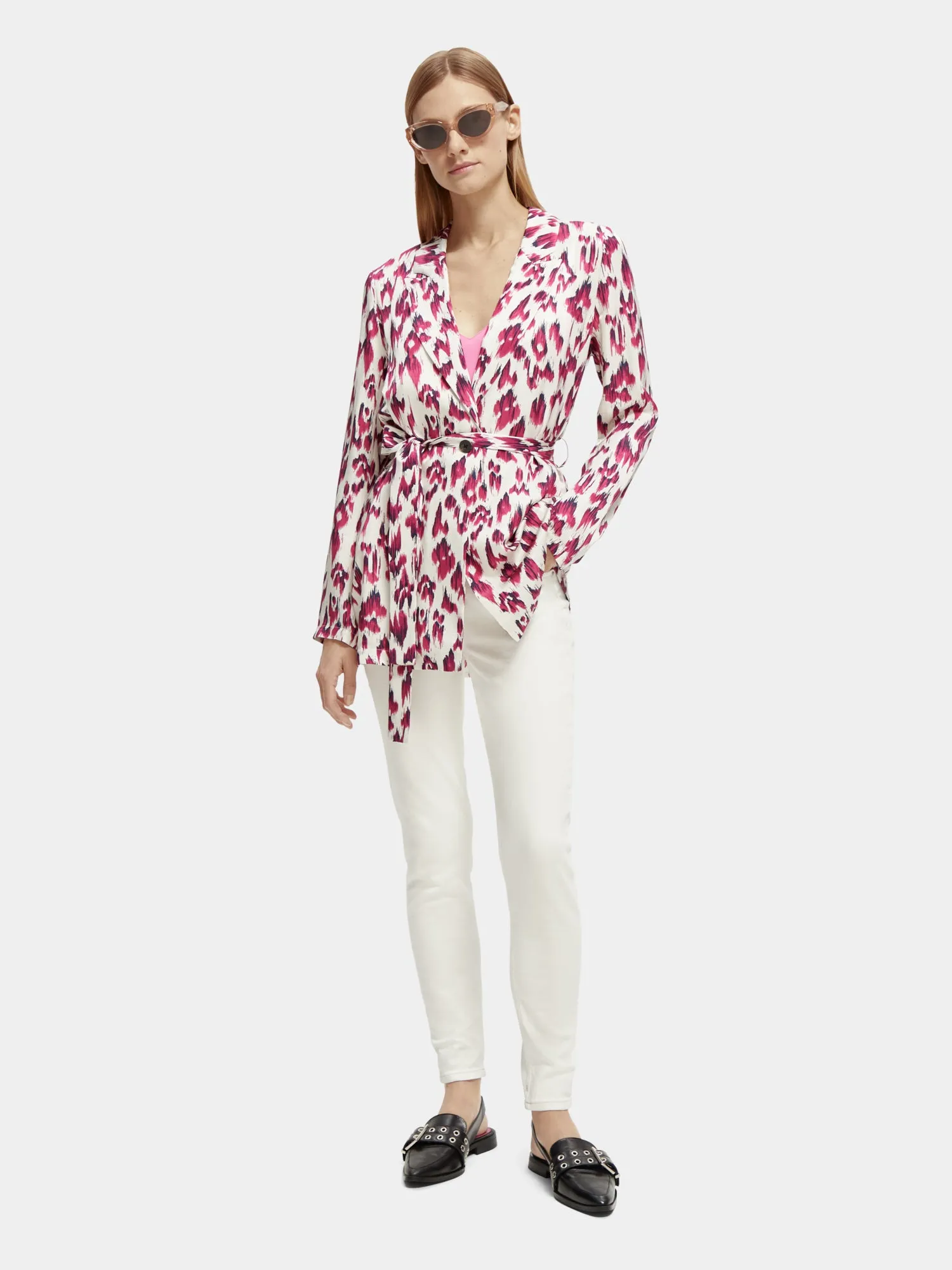 Printed belted blazer sold by Scotch & Soda product image thumbnail 4