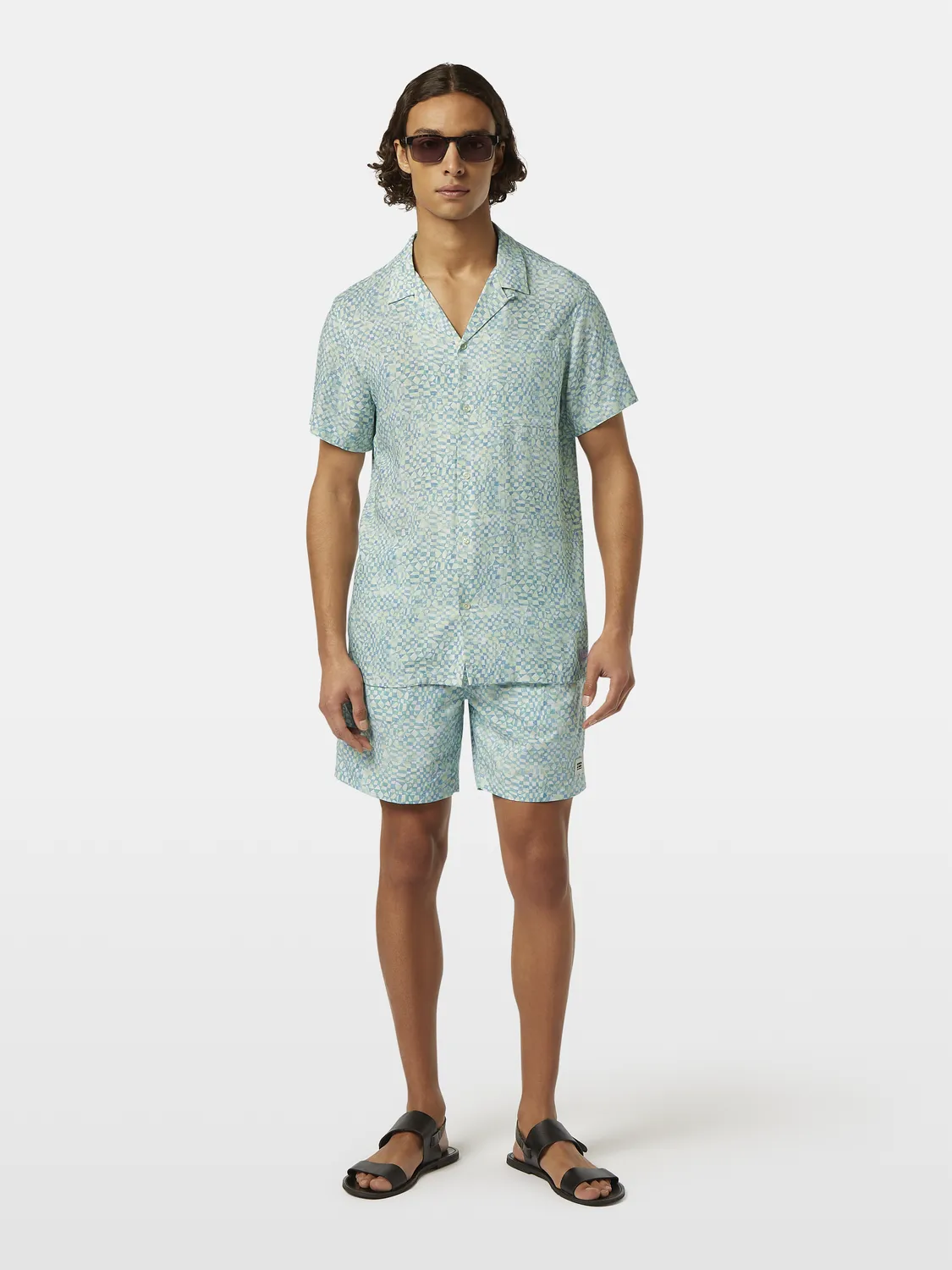 Printed short sleeved shirt sold by Scotch & Soda product image thumbnail 4