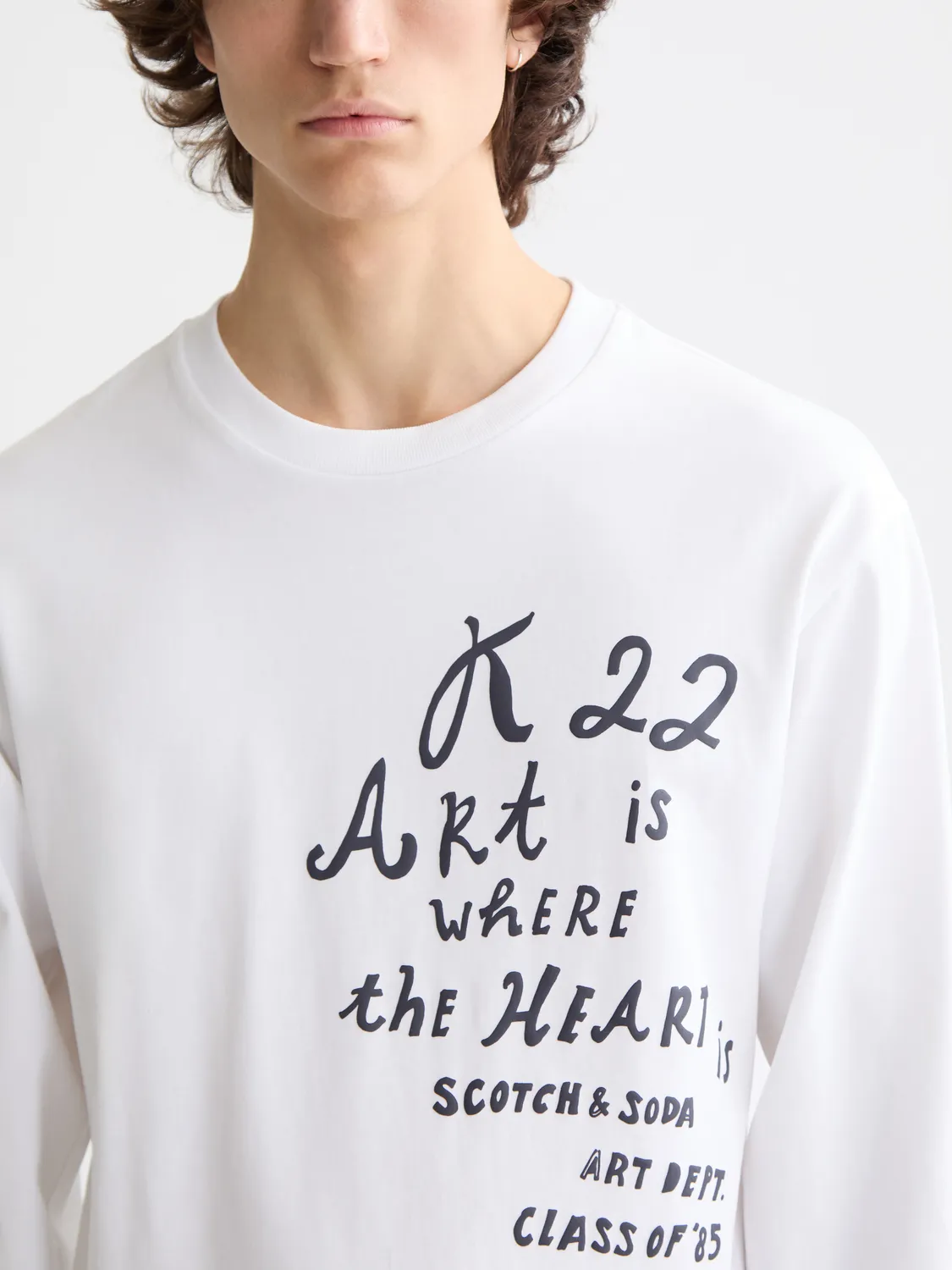Long sleeved artwork t-shirt sold by Scotch & Soda product image thumbnail 5