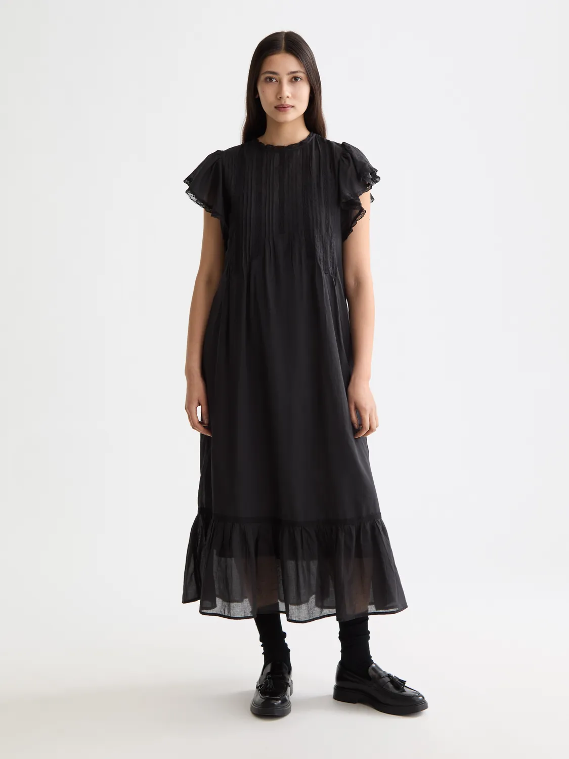 Pleated front maxi dress sold by Scotch & Soda
