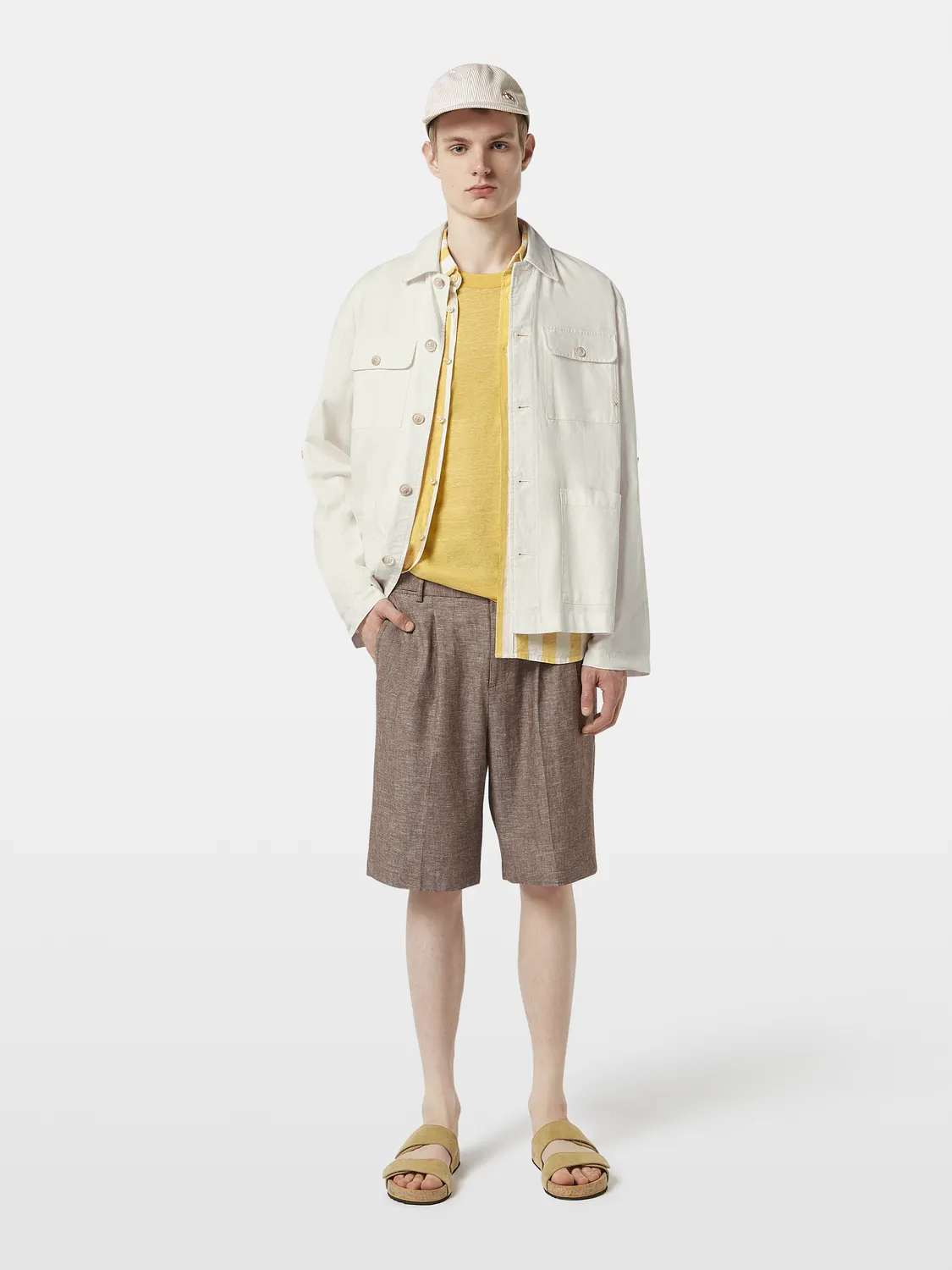 Pleated shorts sold by Scotch & Soda product image thumbnail 4