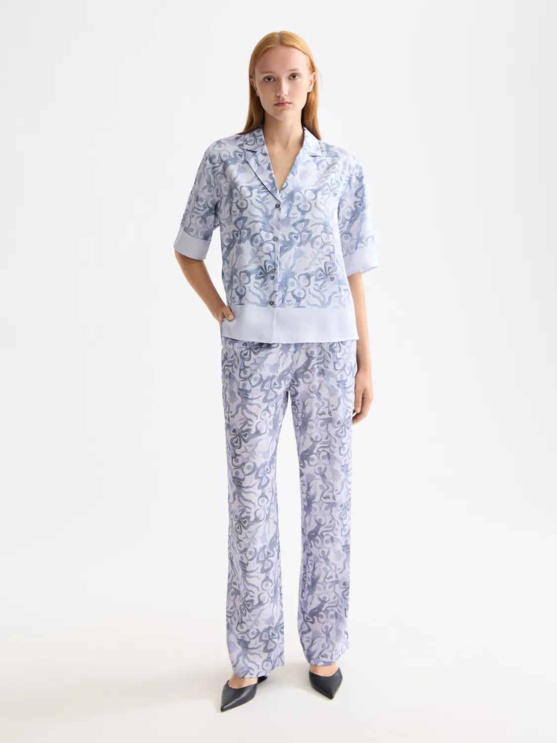 Gia wide-fit pants sold by Scotch & Soda product image thumbnail 4