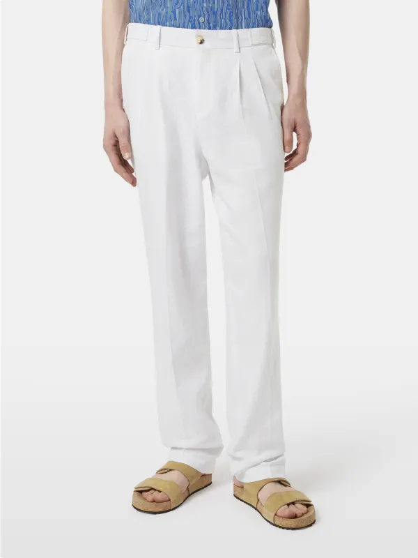 Pleated chinos made by Scotch & Soda
