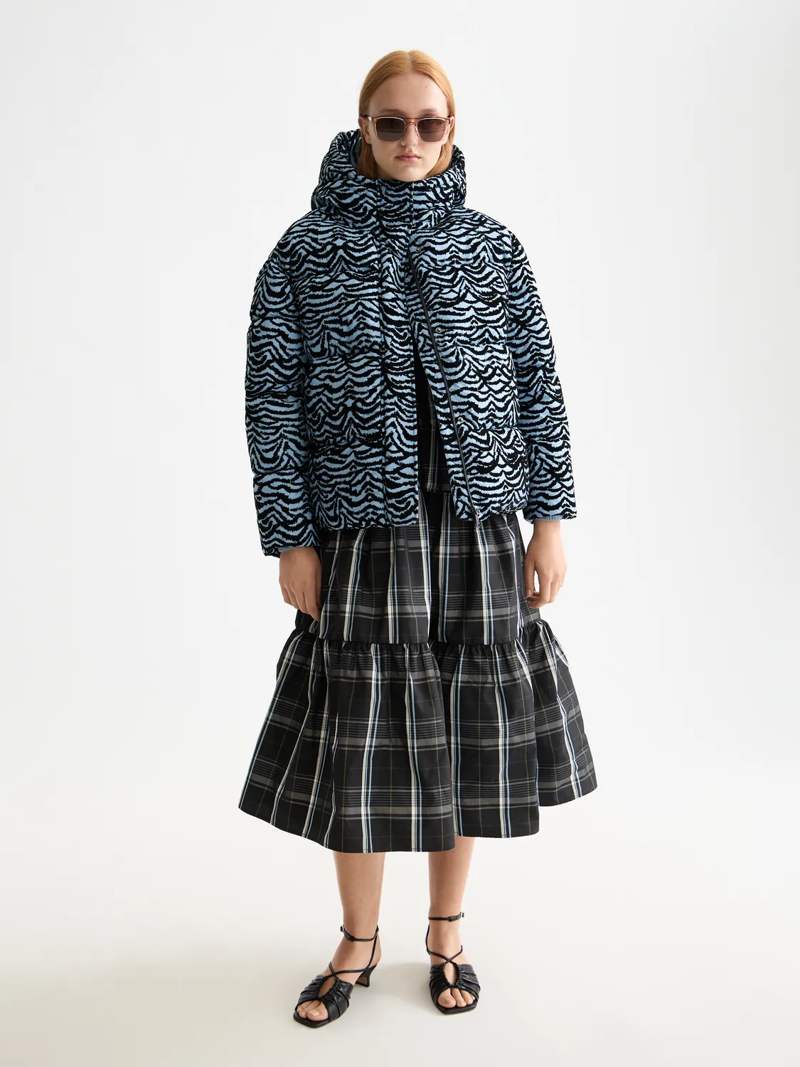 Hooded puffer jacket sold by Scotch & Soda product image thumbnail 4