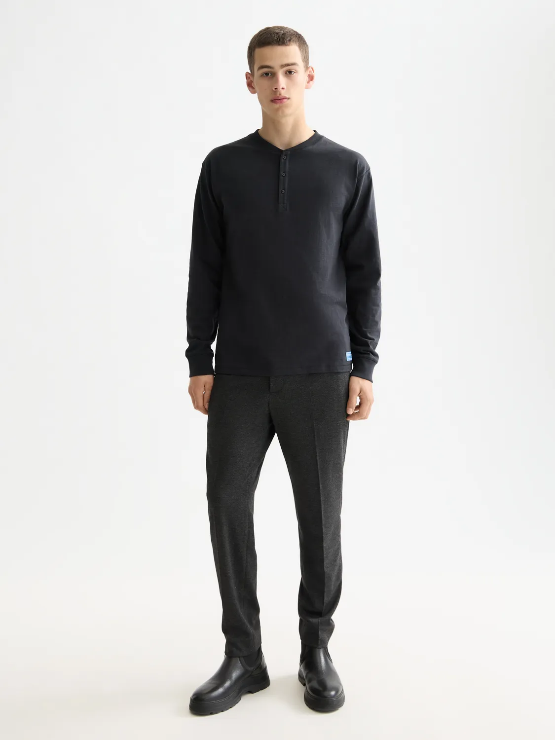 Slub Henley t-shirt sold by Scotch & Soda product image thumbnail 4