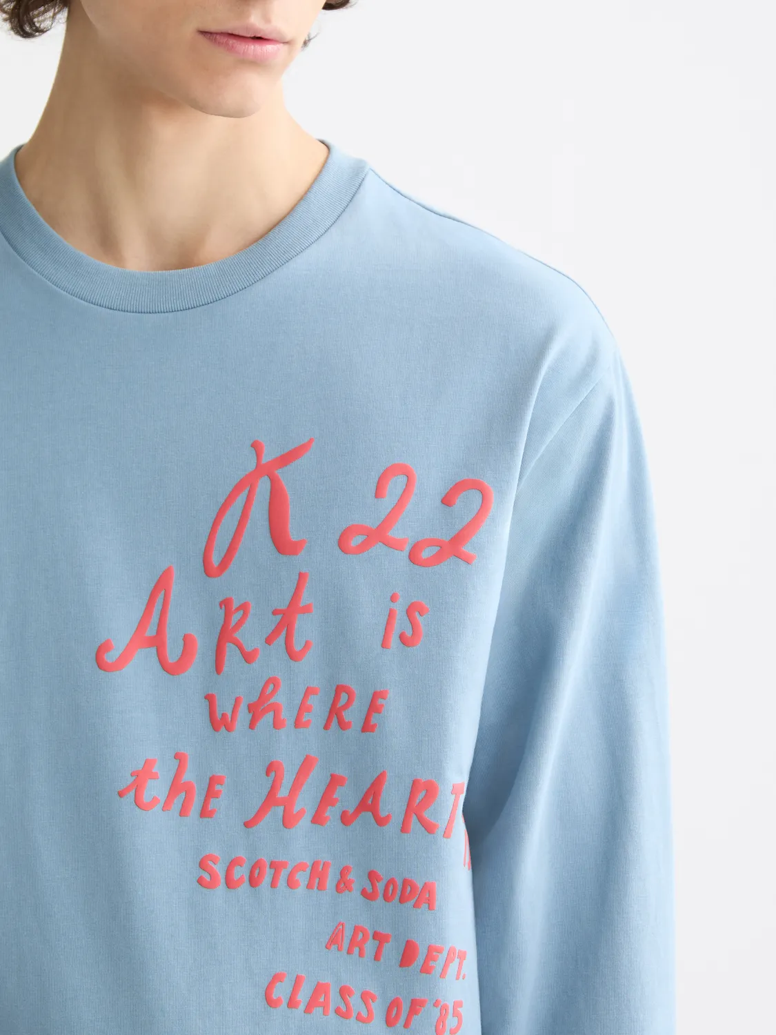 Long-sleeved artwork t-shirt sold by Scotch & Soda product image thumbnail 5