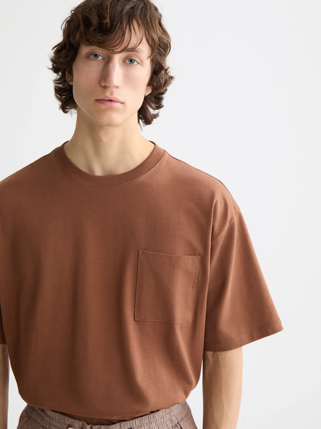 Chest pocket t-shirt sold by Scotch & Soda product image thumbnail 5