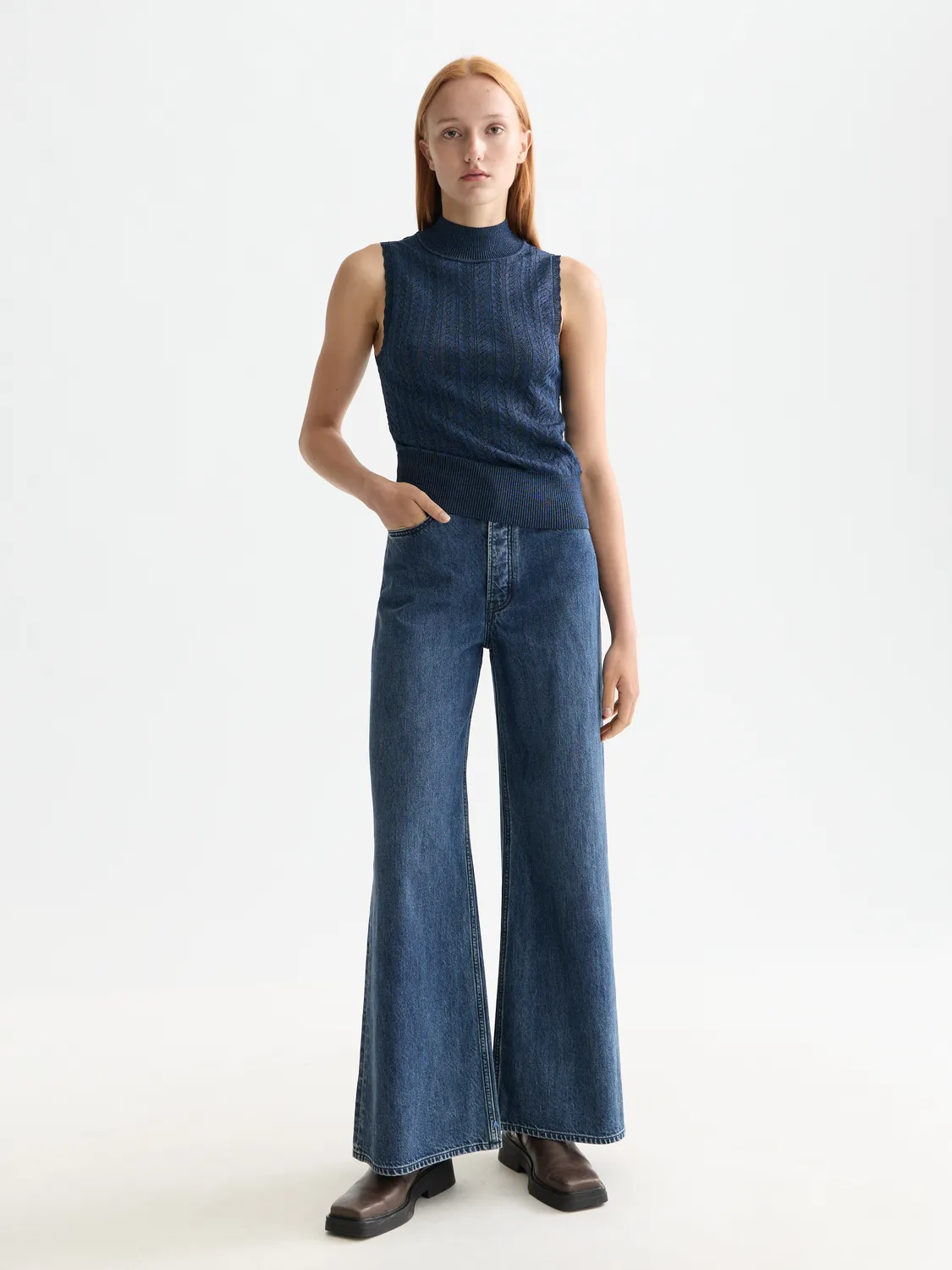 Metallic pointelle tank sold by Scotch & Soda product image thumbnail 4