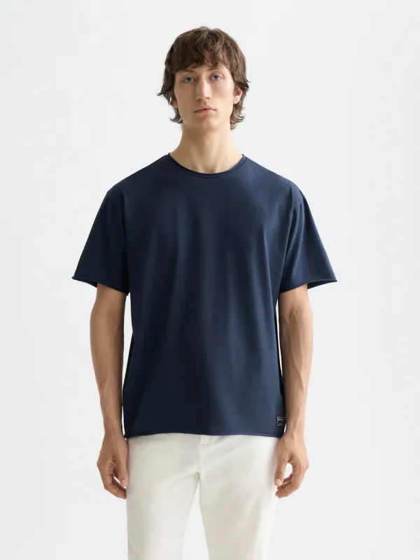 Raw-edged t-shirt made by Scotch & Soda
